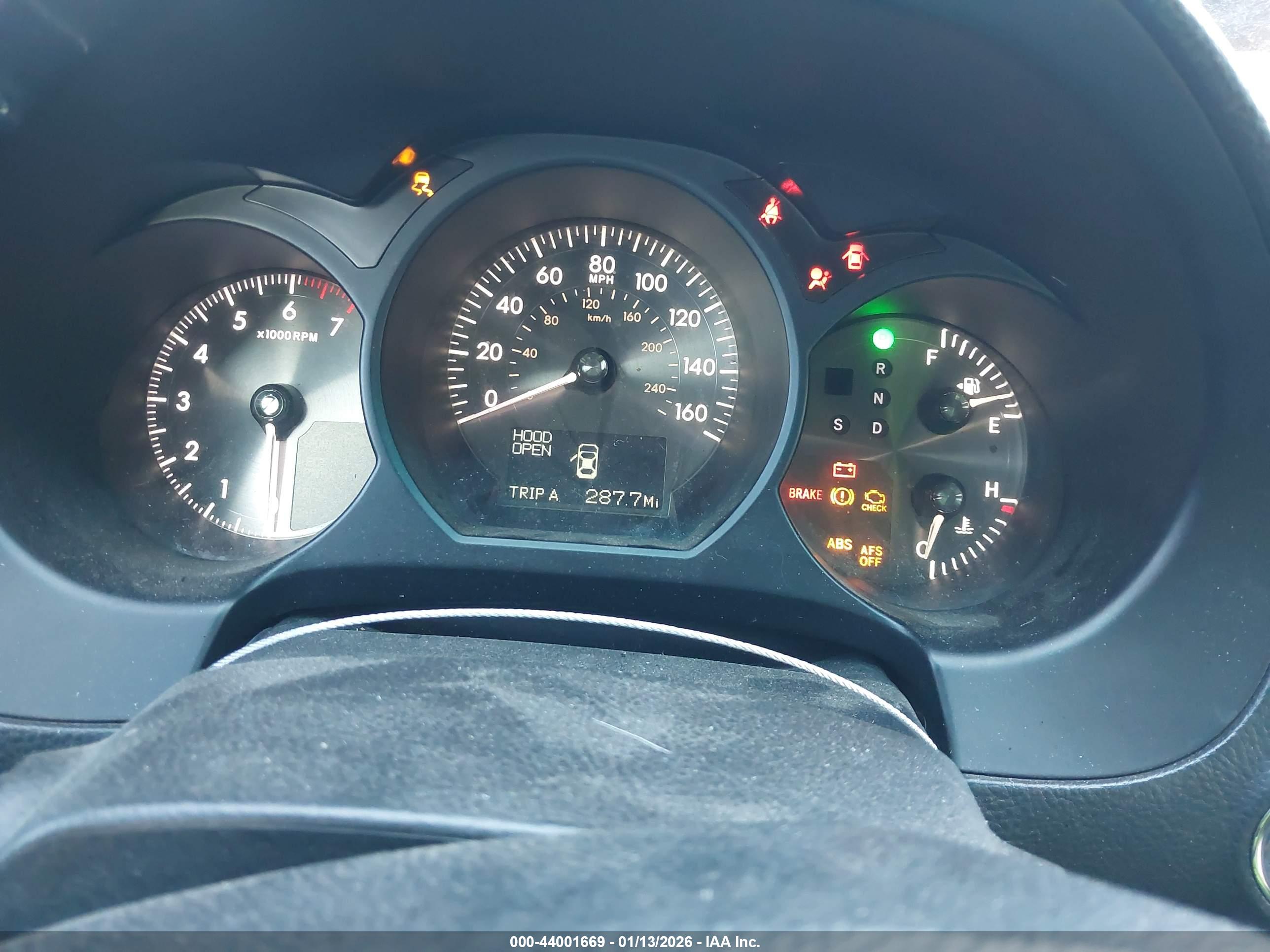 LEXUS GS image 7