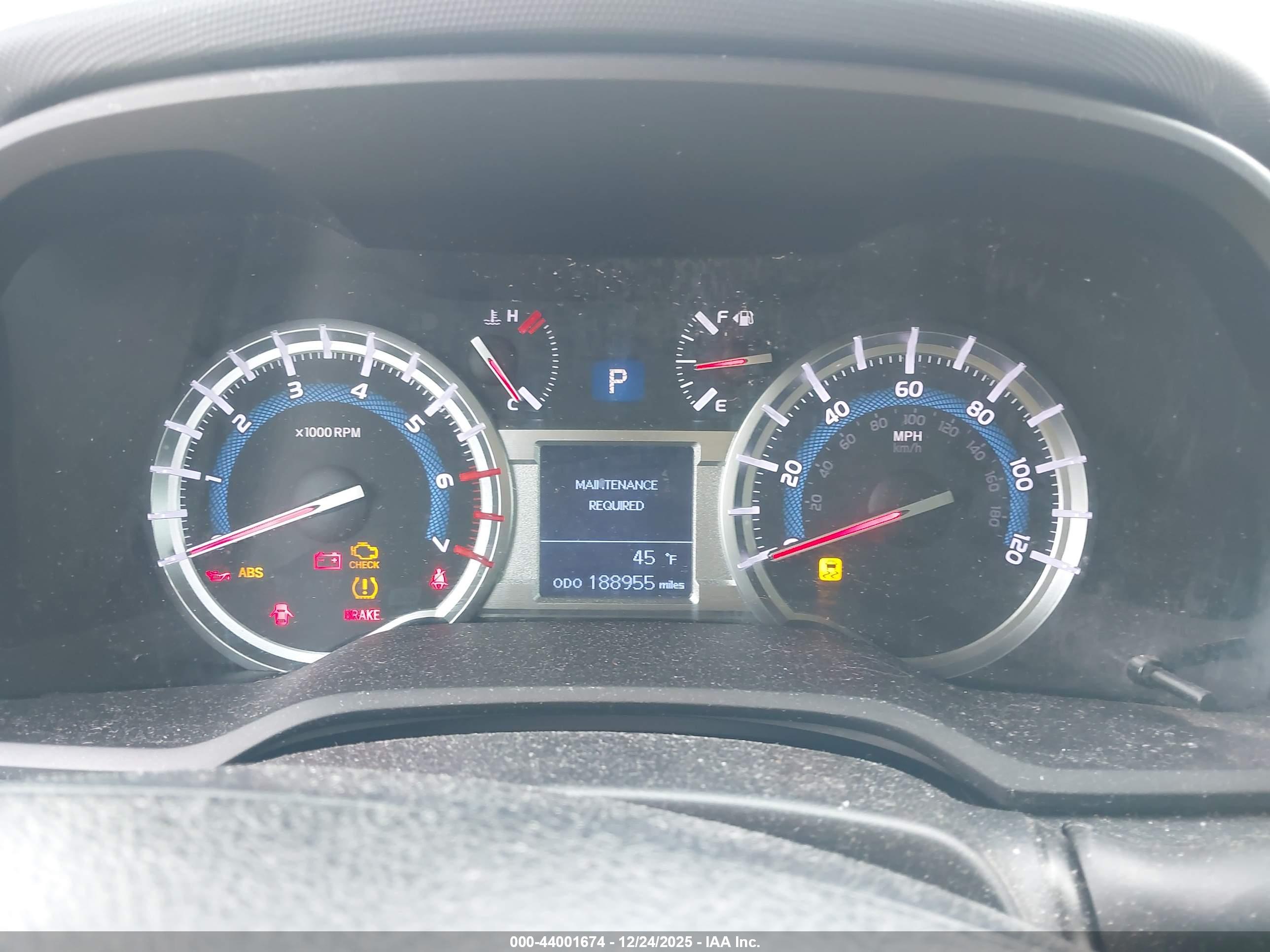 TOYOTA 4RUNNER image 7