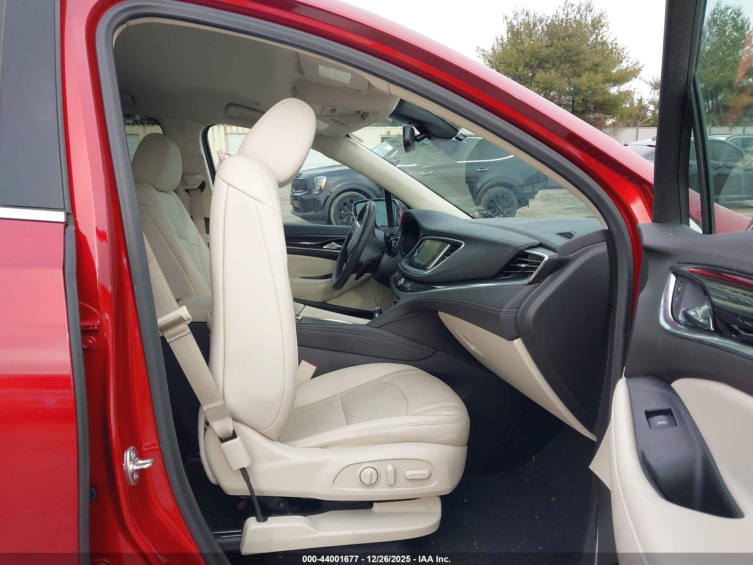 BUICK ENCLAVE image 5