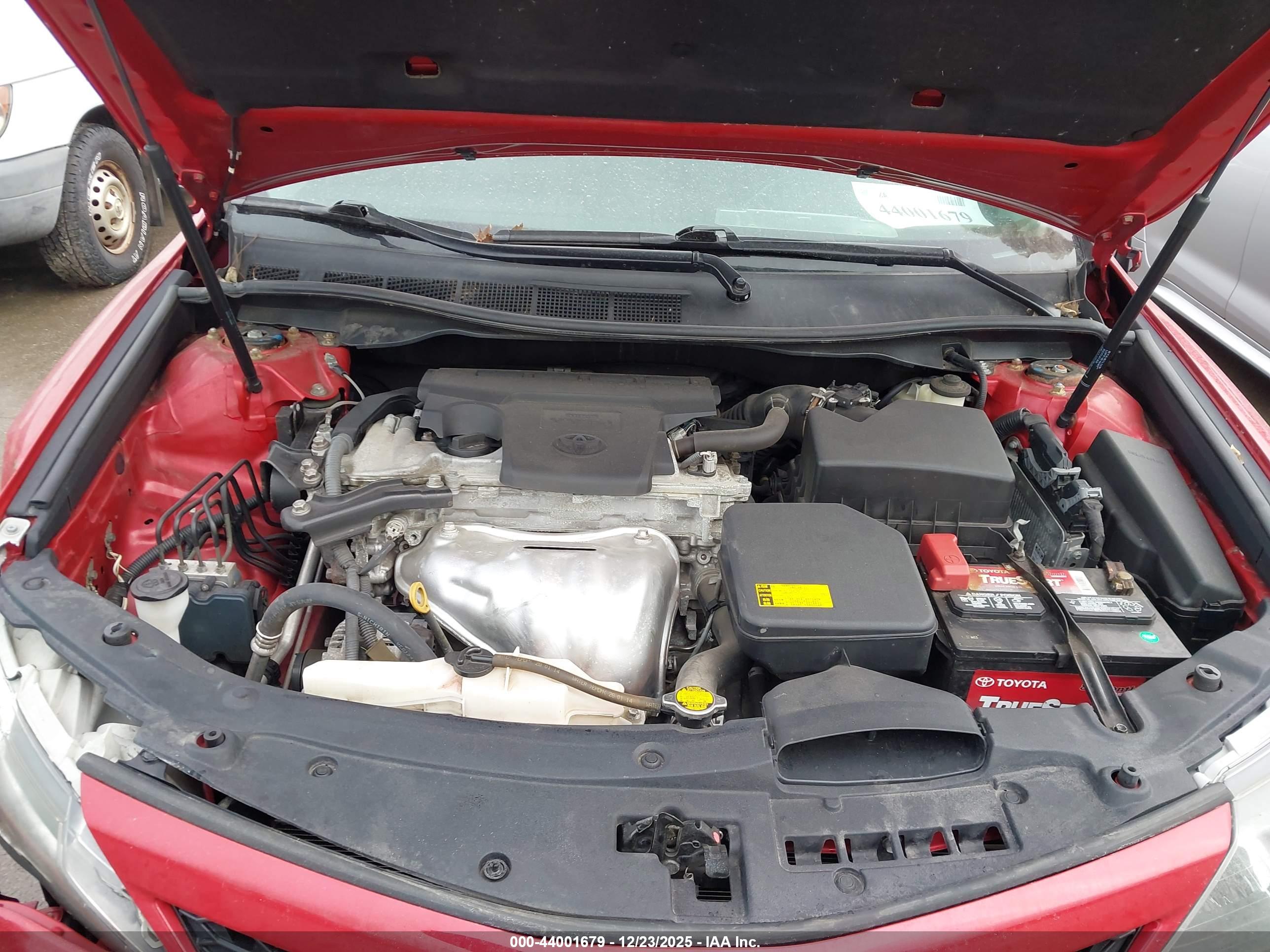 TOYOTA CAMRY image 10