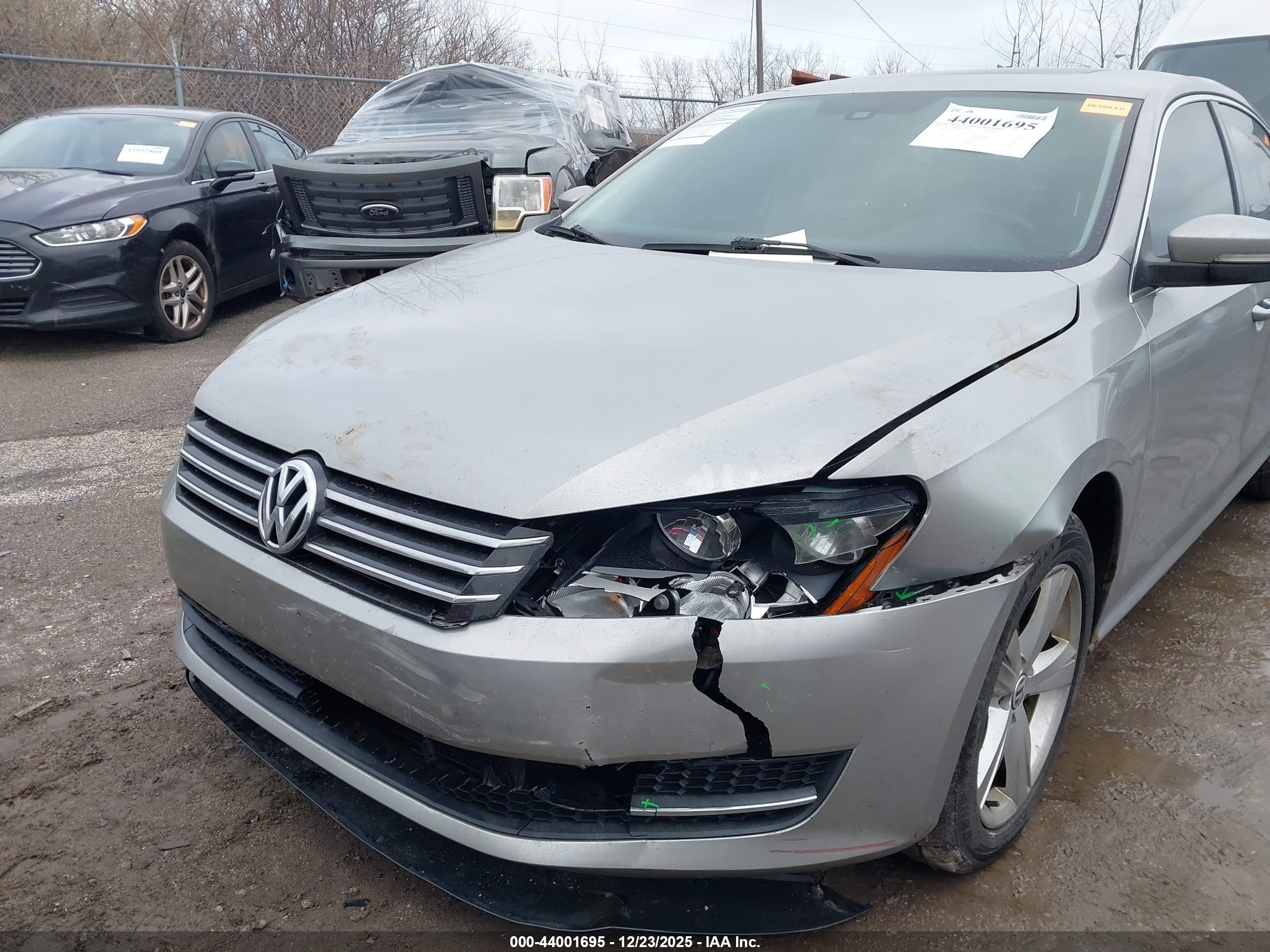 VOLKSWAGEN PASSAT image 6