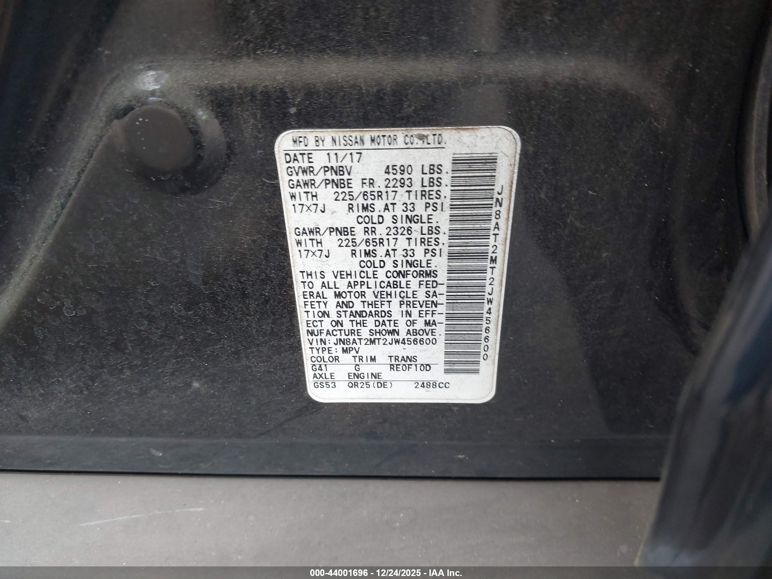 NISSAN ROGUE image 9