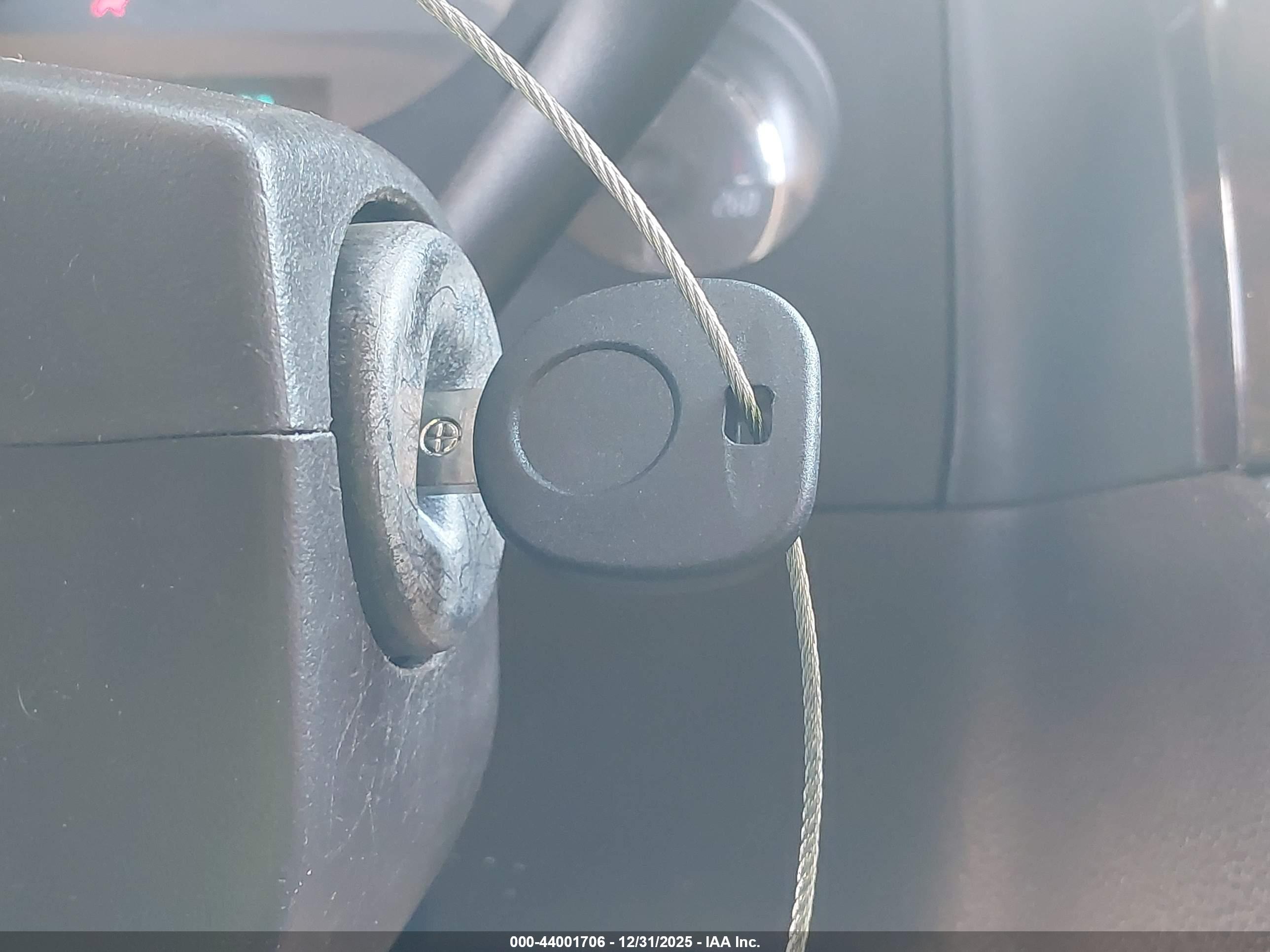 GMC YUKON image 11