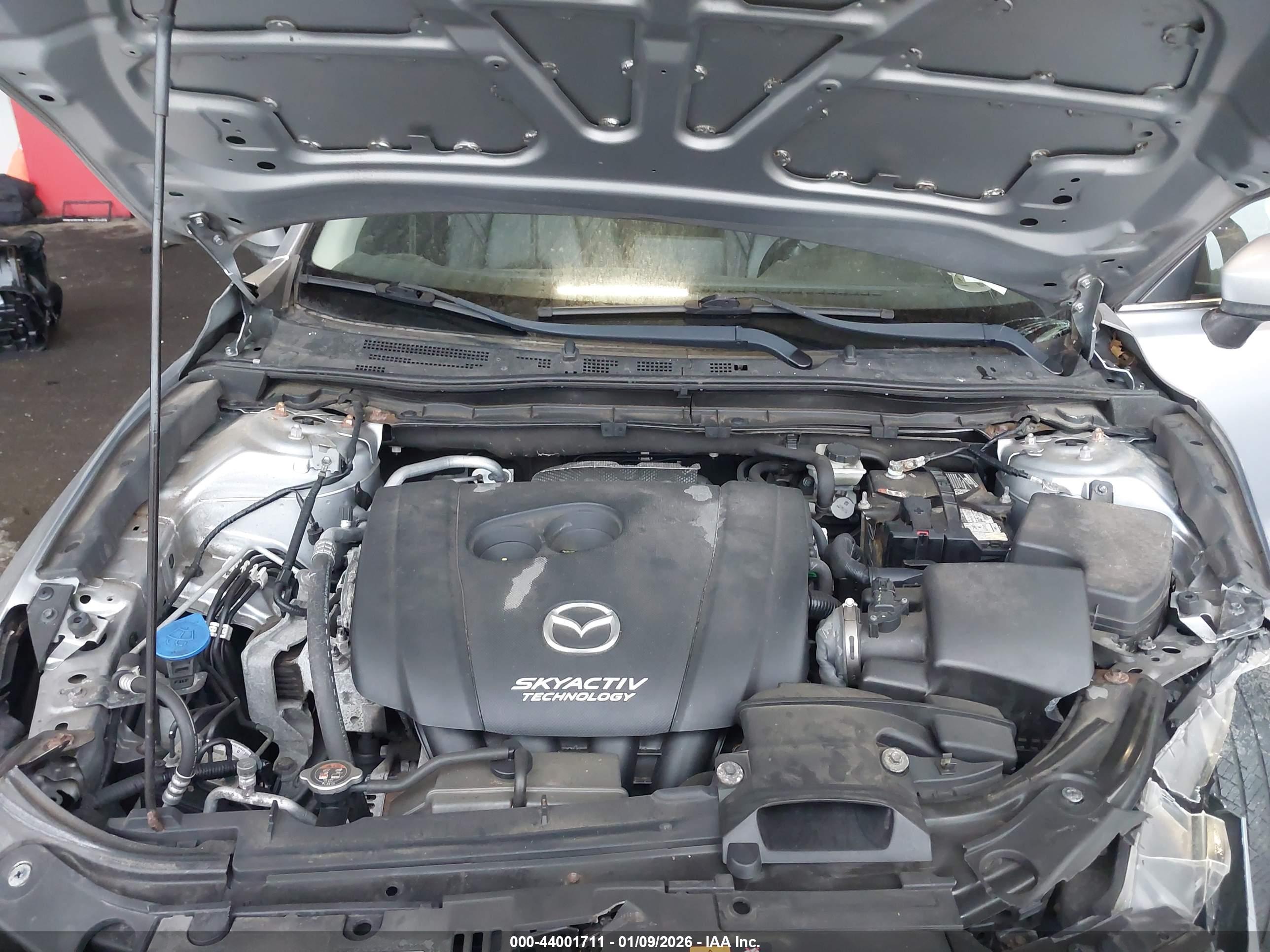 MAZDA MAZDA3 image 10