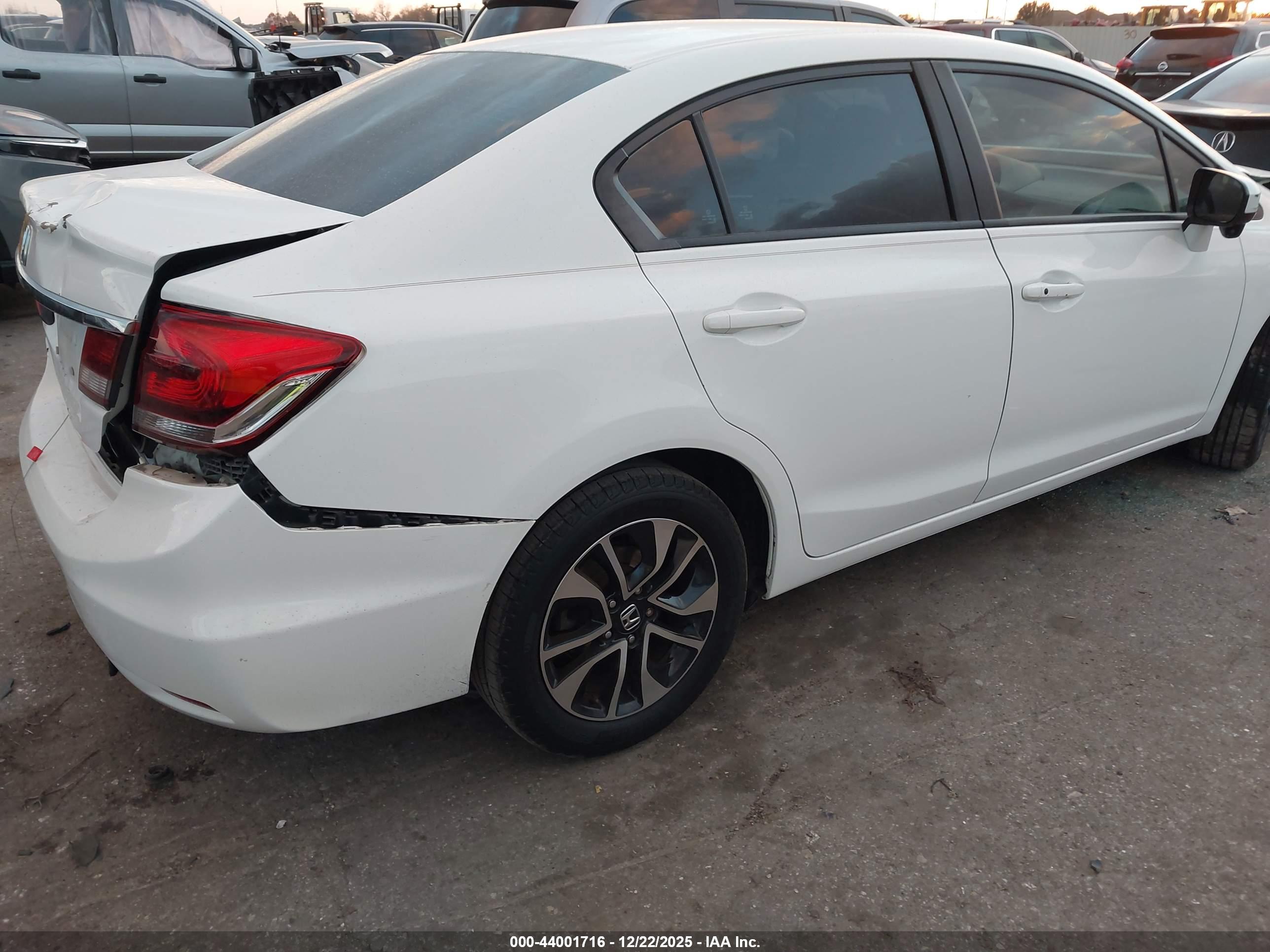 HONDA CIVIC image 4