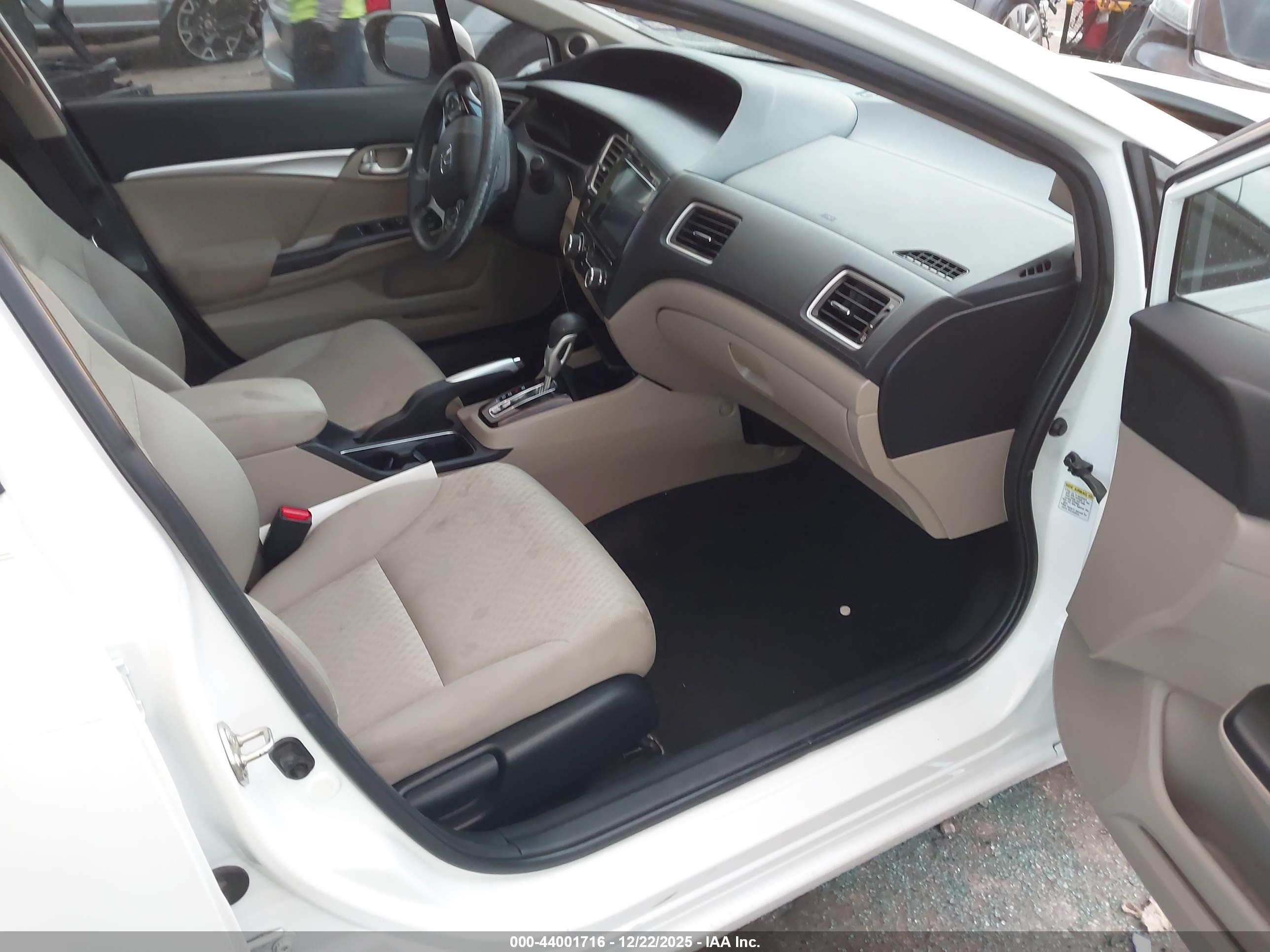 HONDA CIVIC image 5