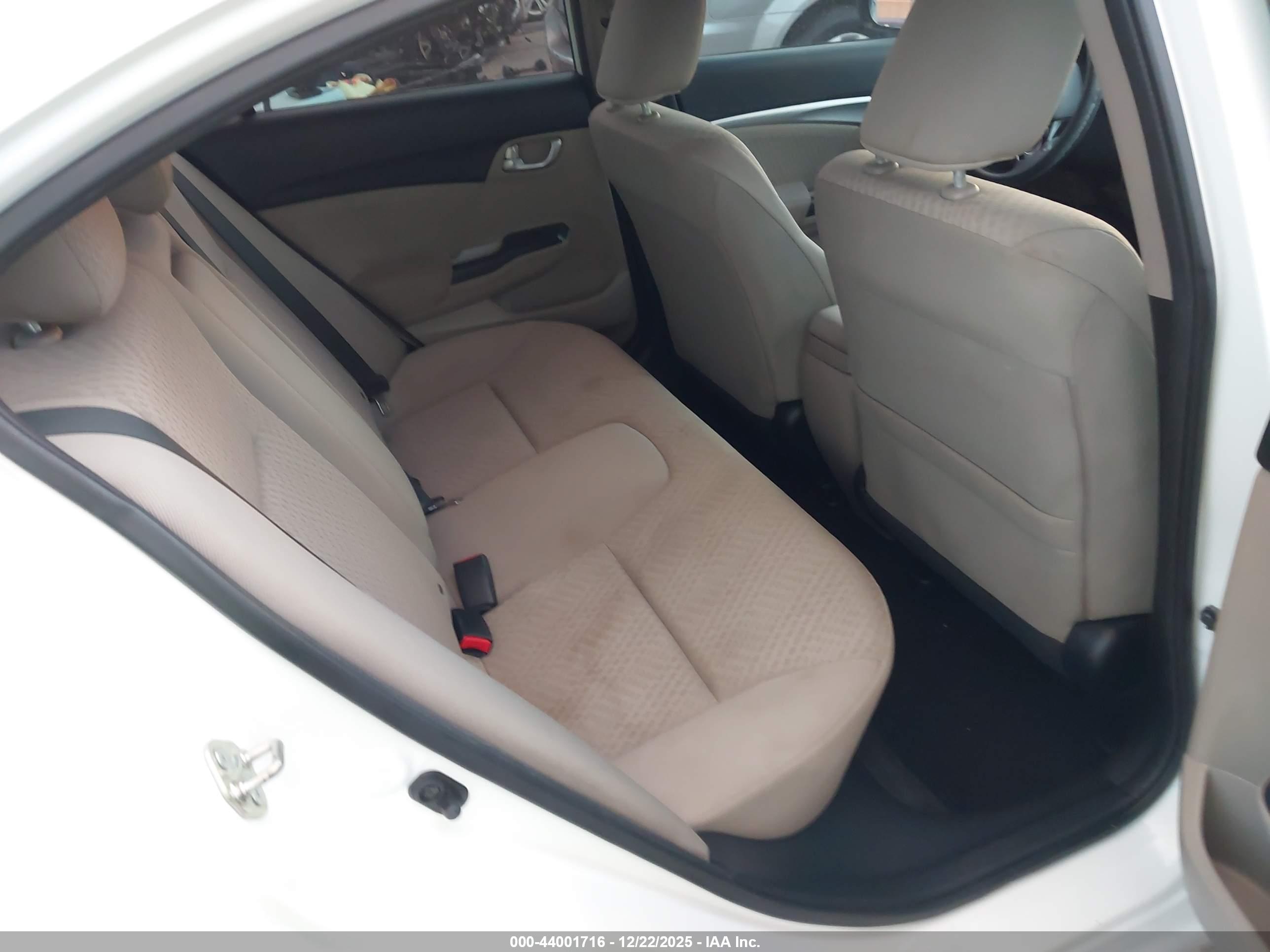 HONDA CIVIC image 8
