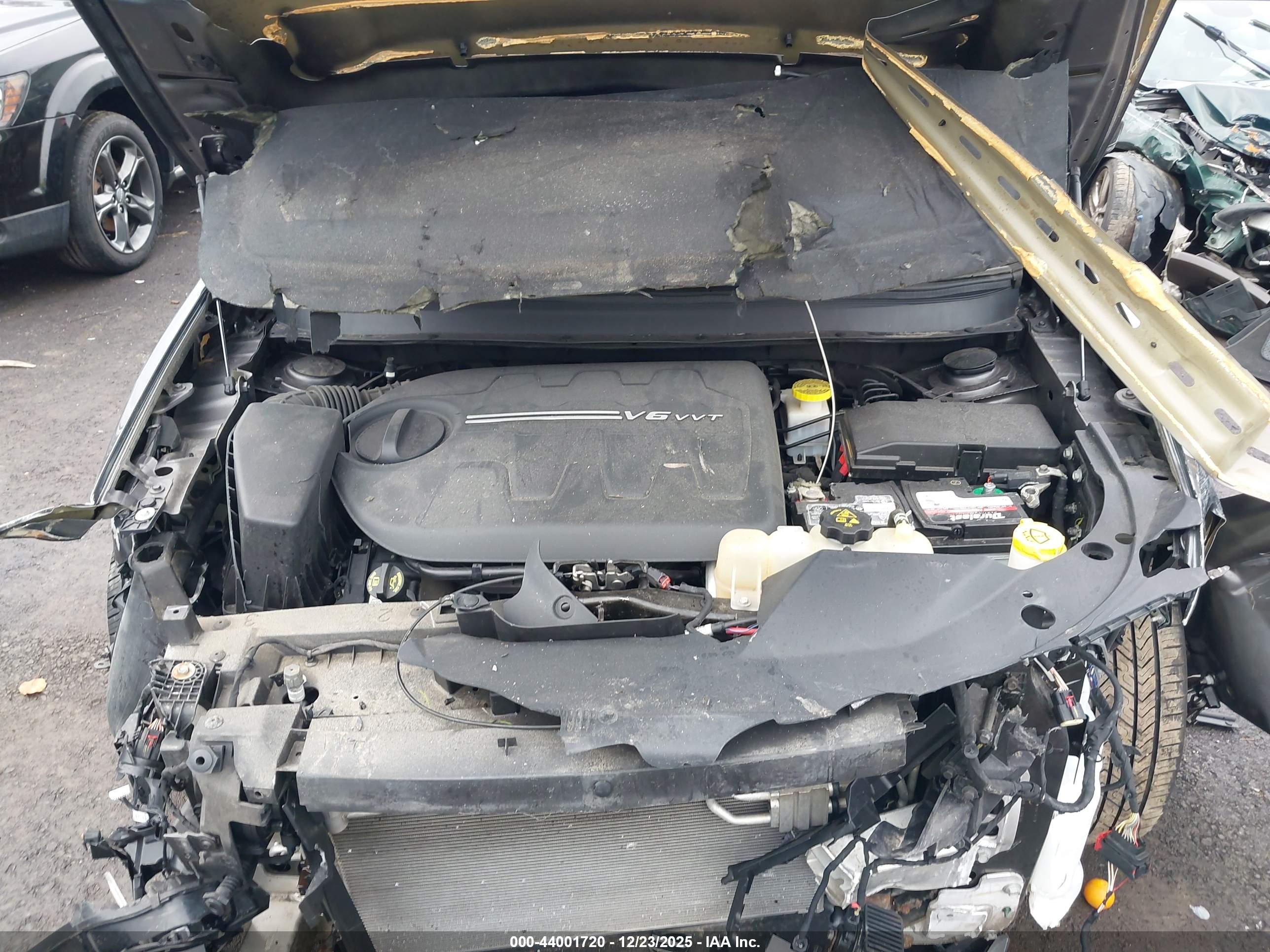 JEEP CHEROKEE image 10