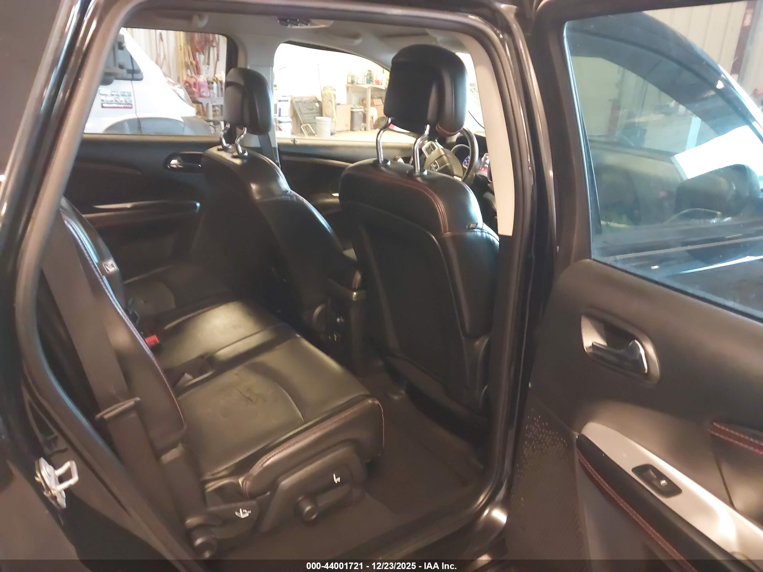 DODGE JOURNEY image 8