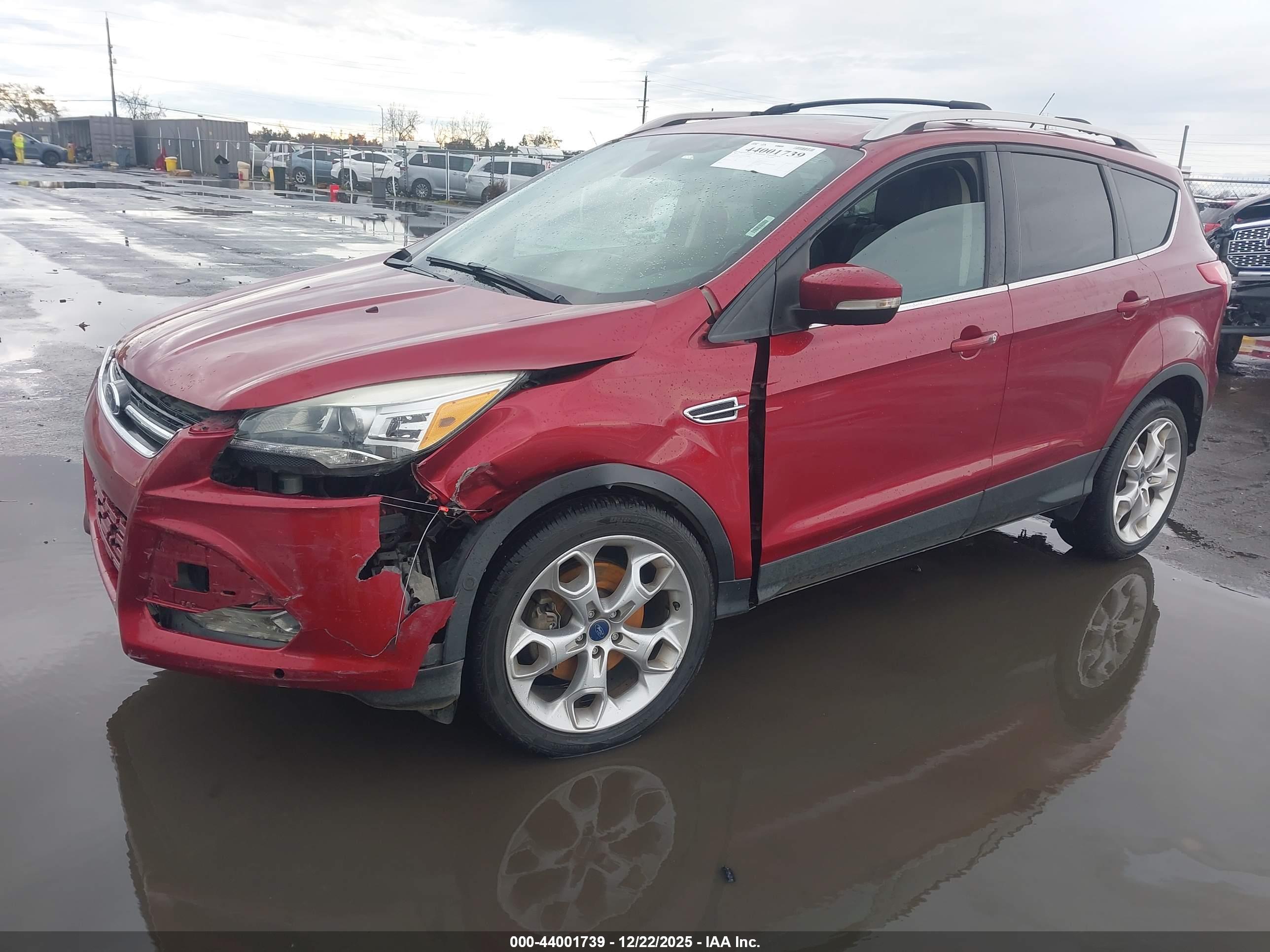 FORD ESCAPE image 2