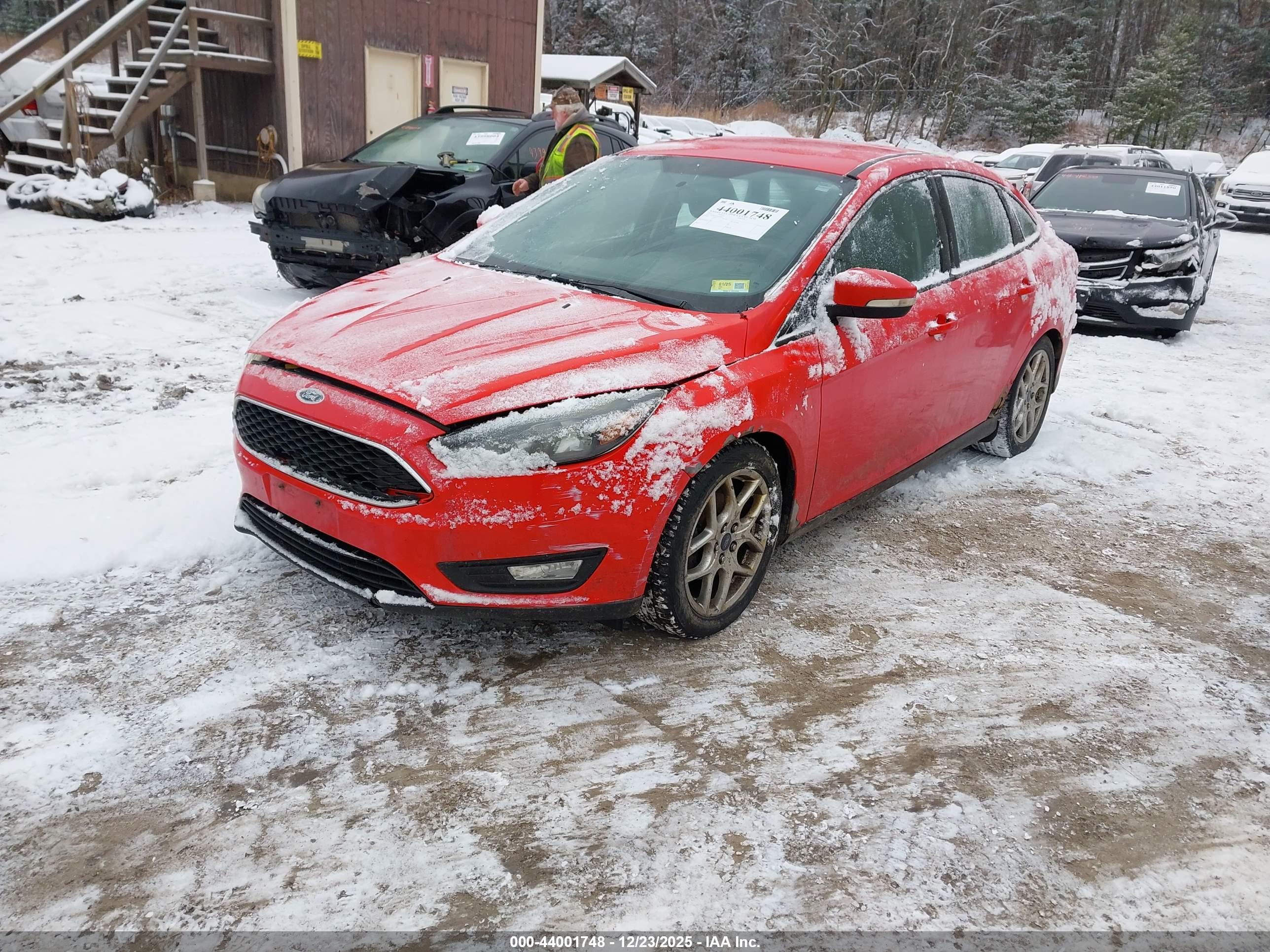 FORD FOCUS image 2