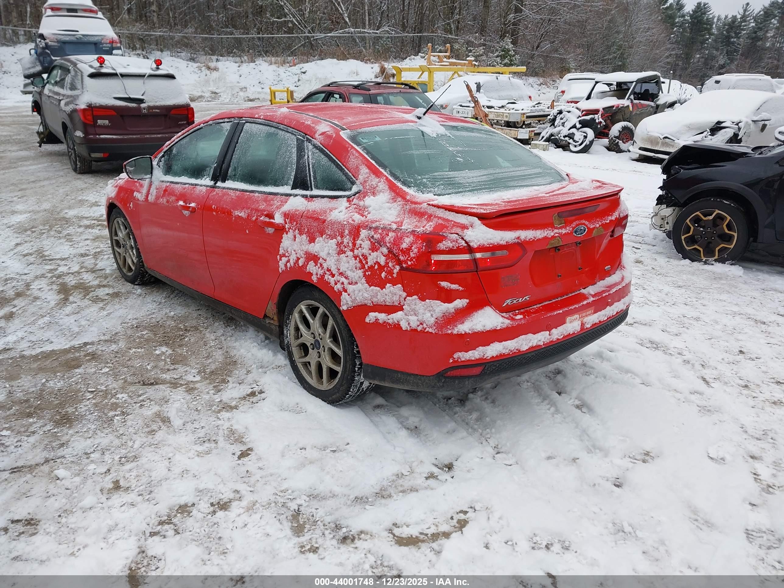 FORD FOCUS image 3
