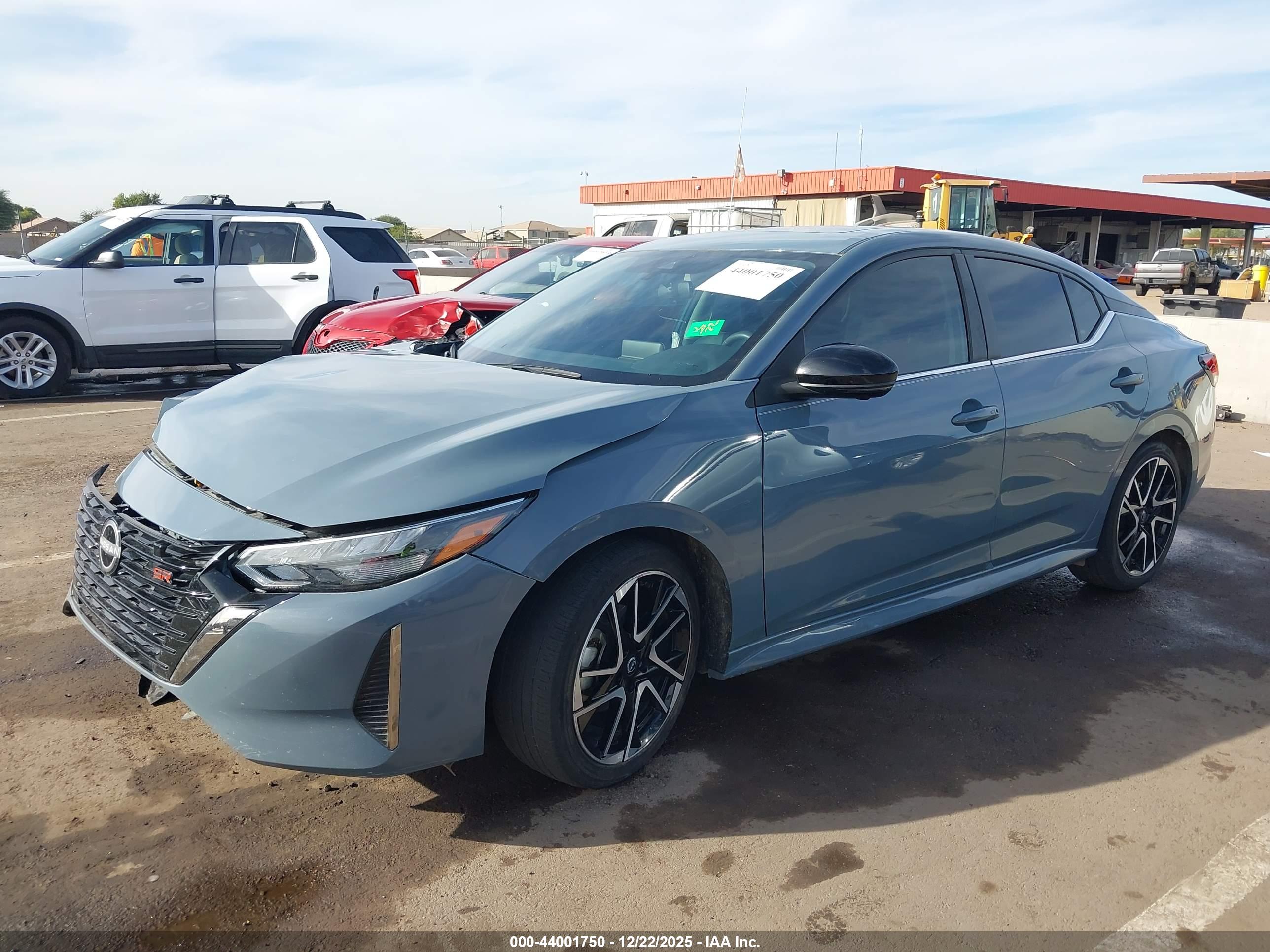 NISSAN SENTRA image 2