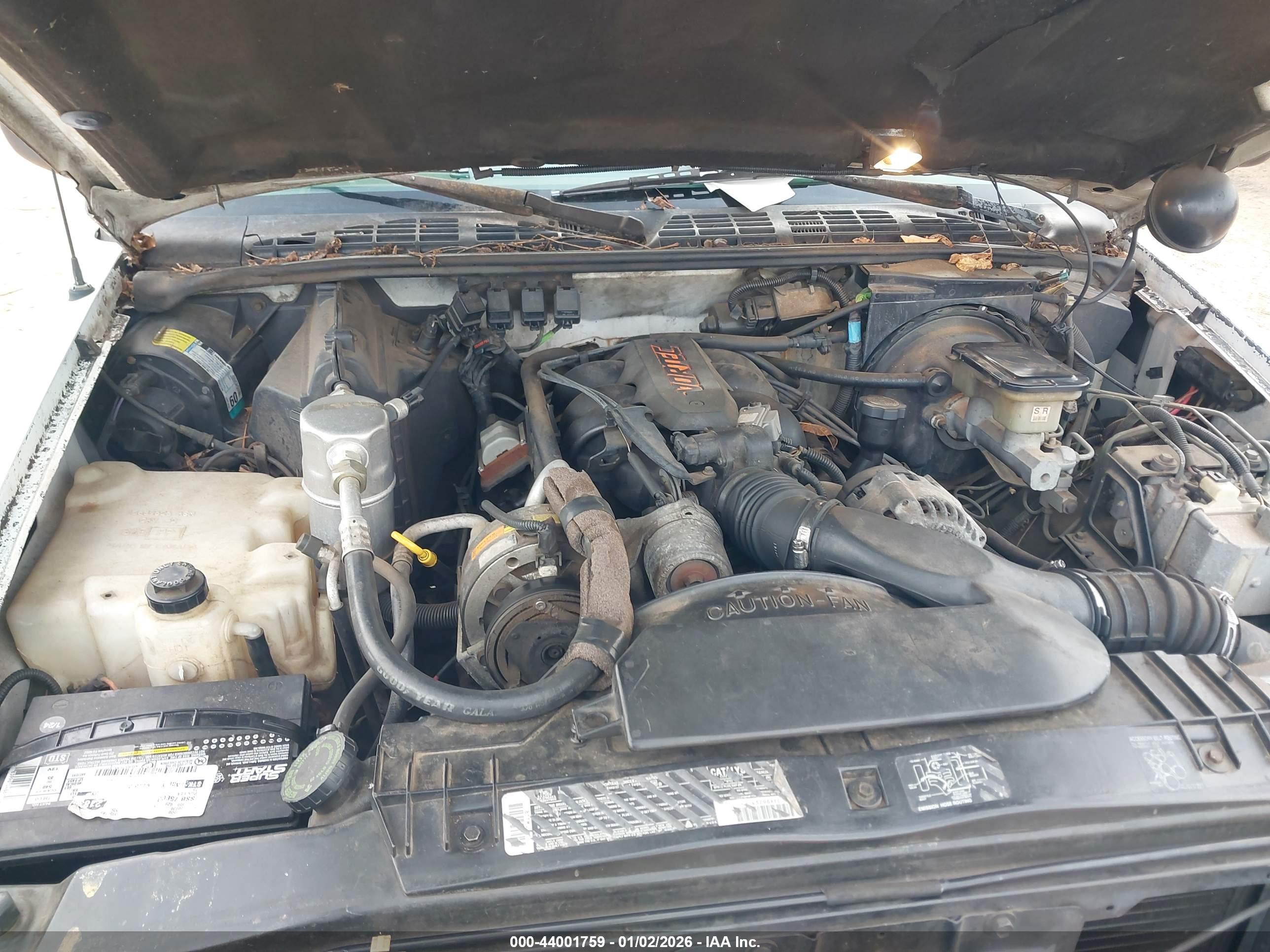 CHEVROLET S image 10