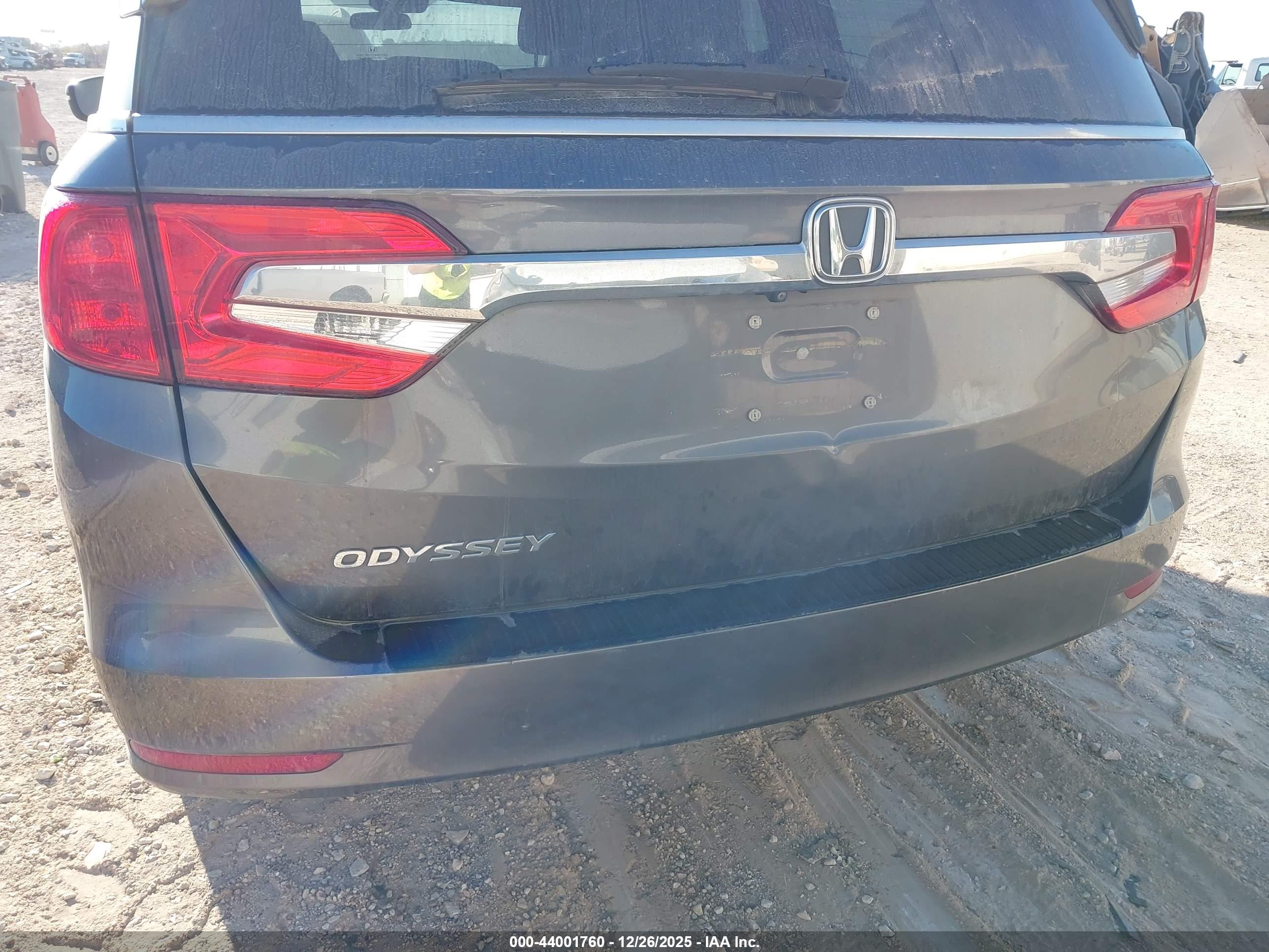 HONDA ODYSSEY image 6