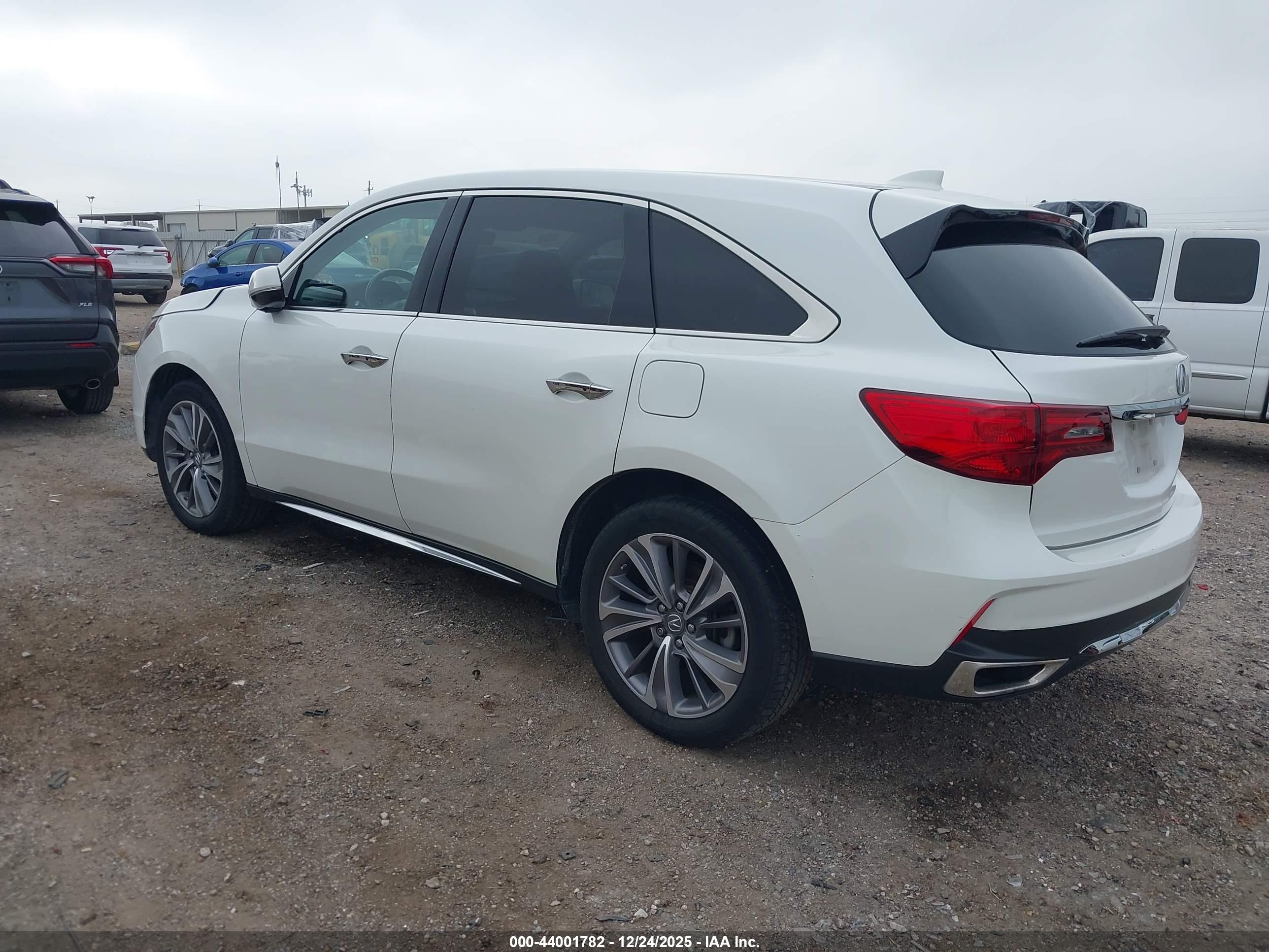 ACURA MDX image 3