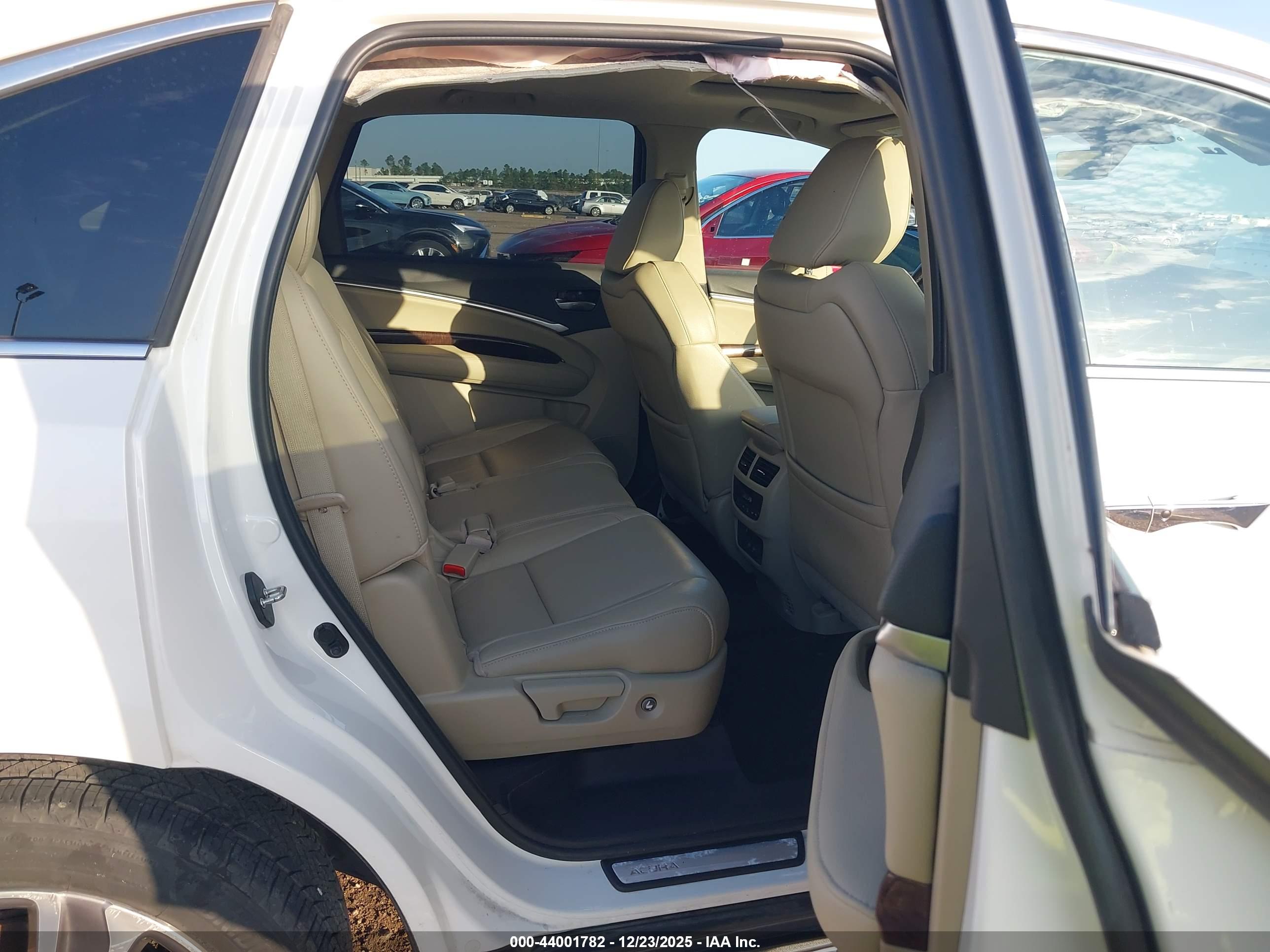ACURA MDX image 8