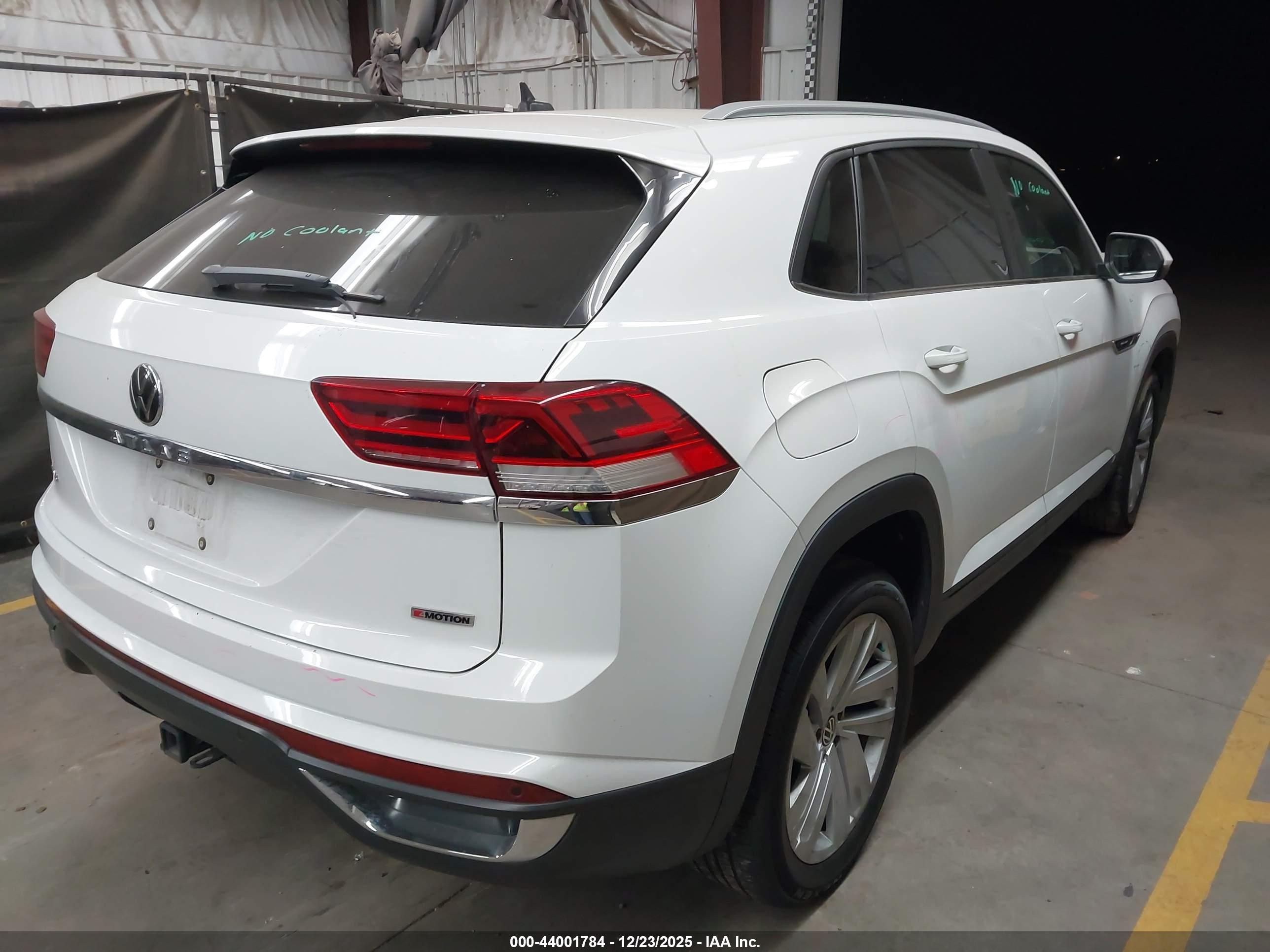 VOLKSWAGEN ATLAS image 4