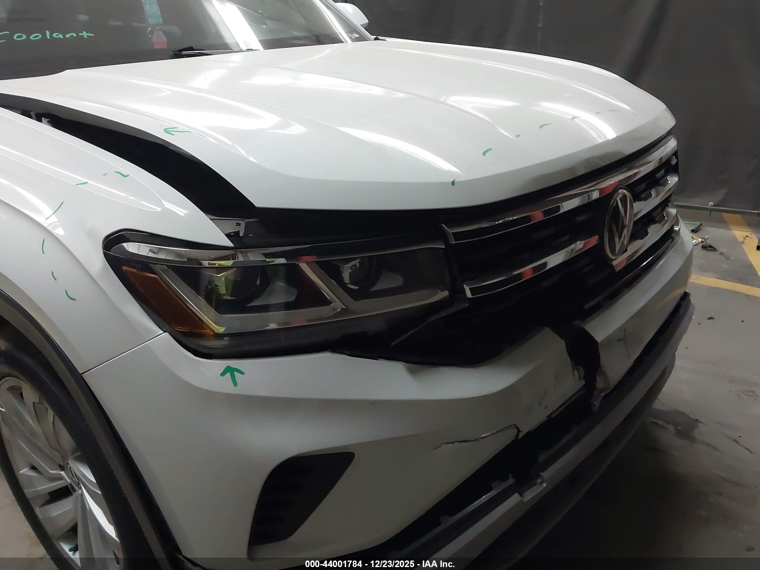 VOLKSWAGEN ATLAS image 6