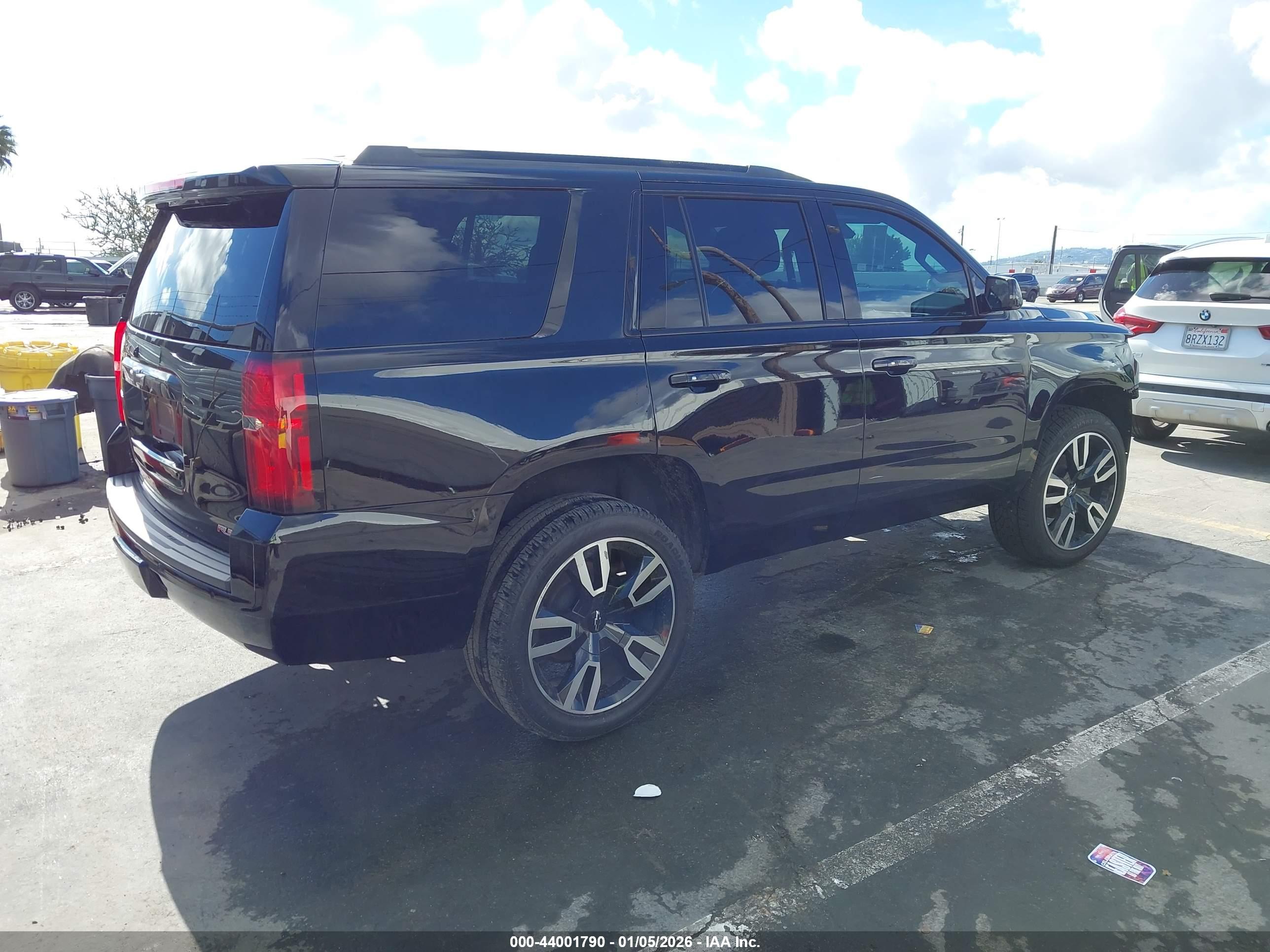 CHEVROLET TAHOE image 4