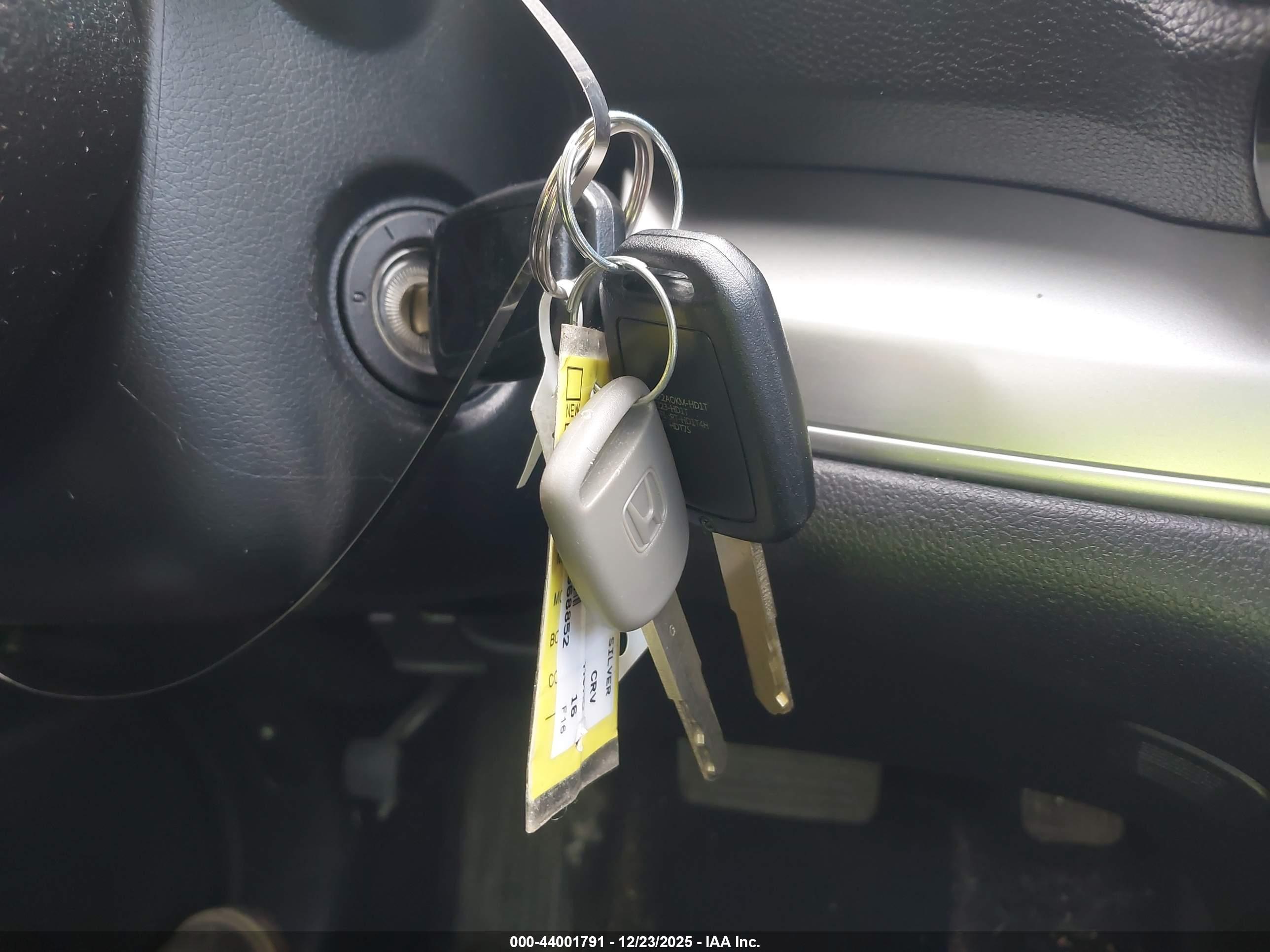 HONDA CR-V image 11