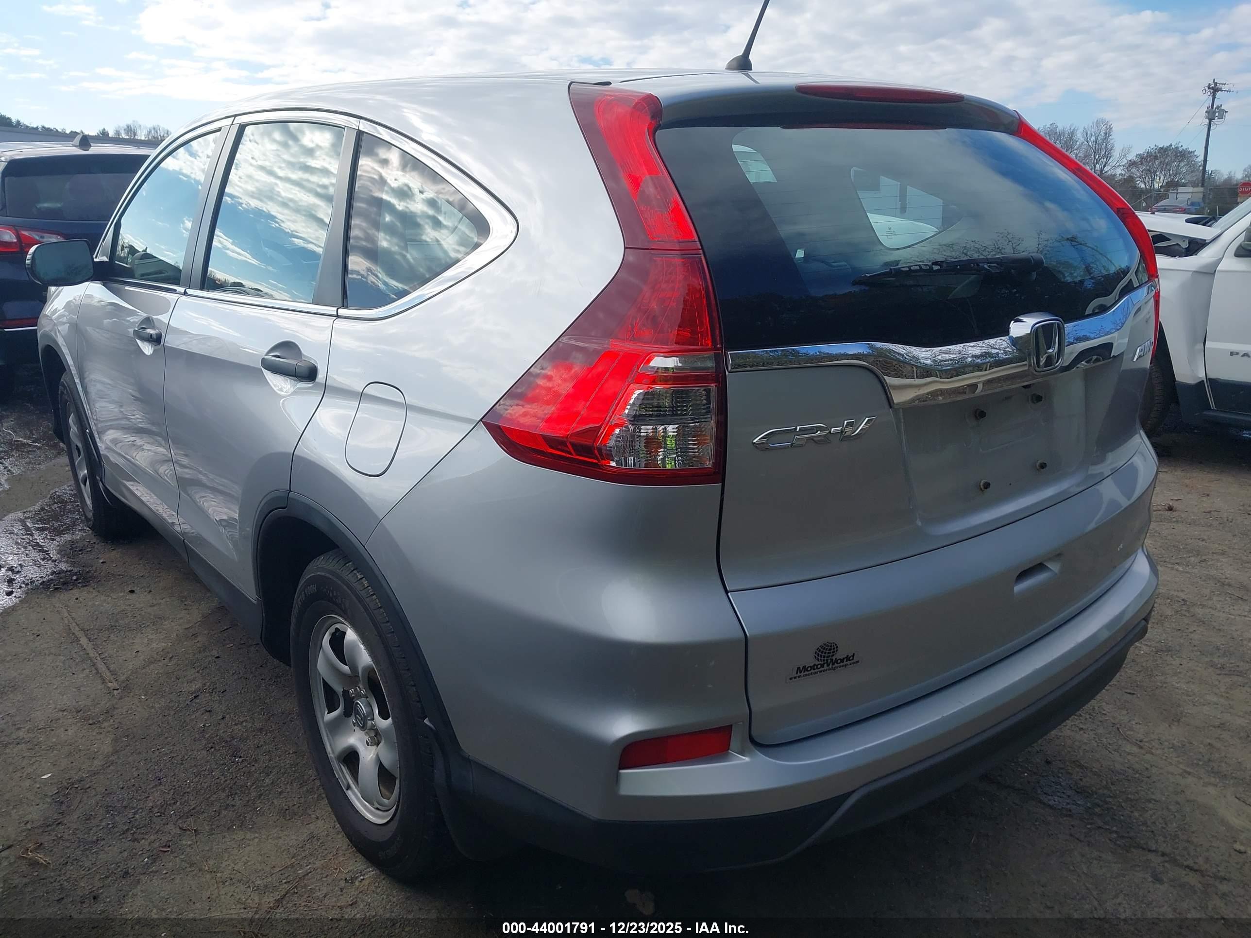 HONDA CR-V image 3
