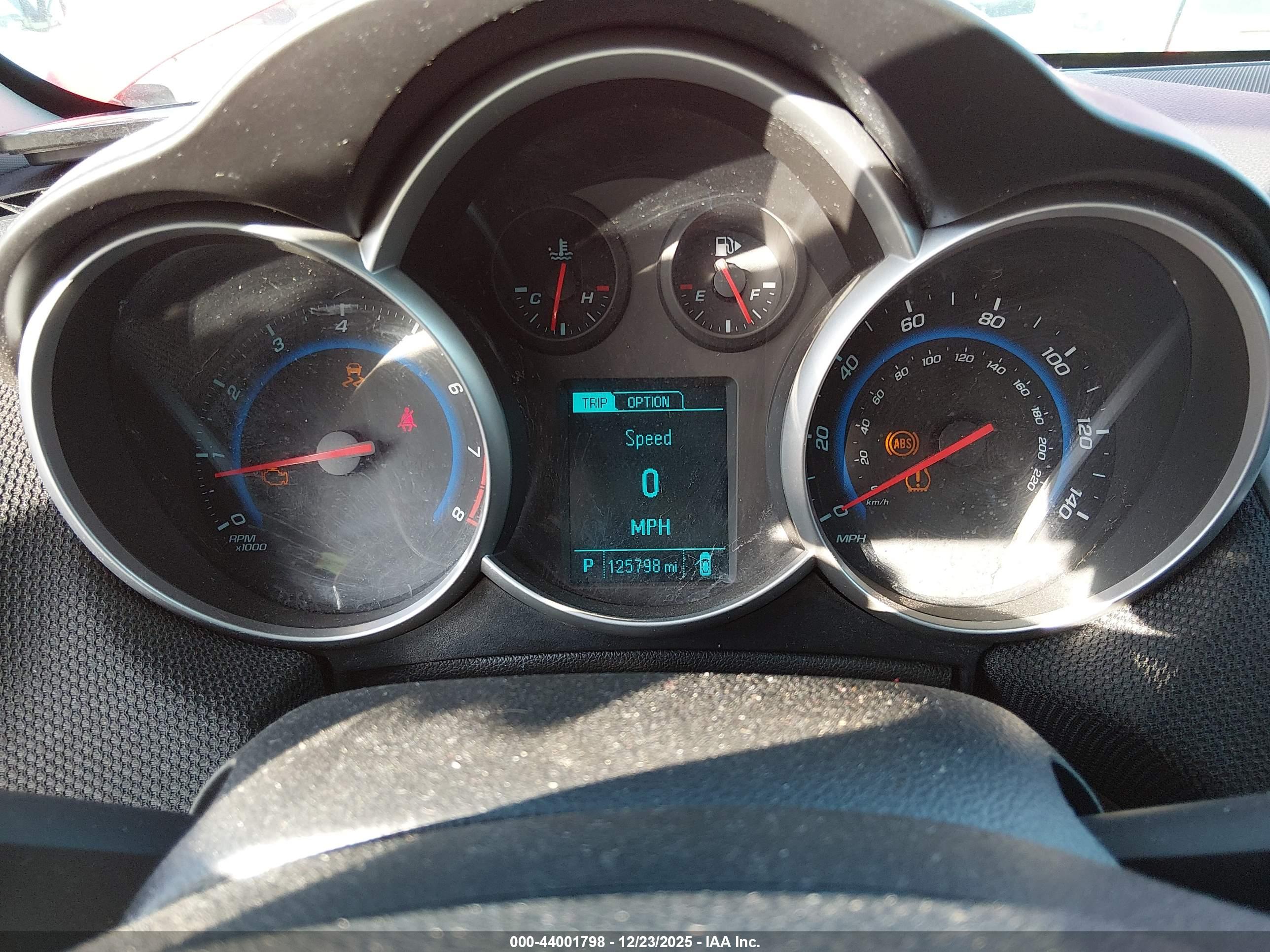 CHEVROLET CRUZE image 7