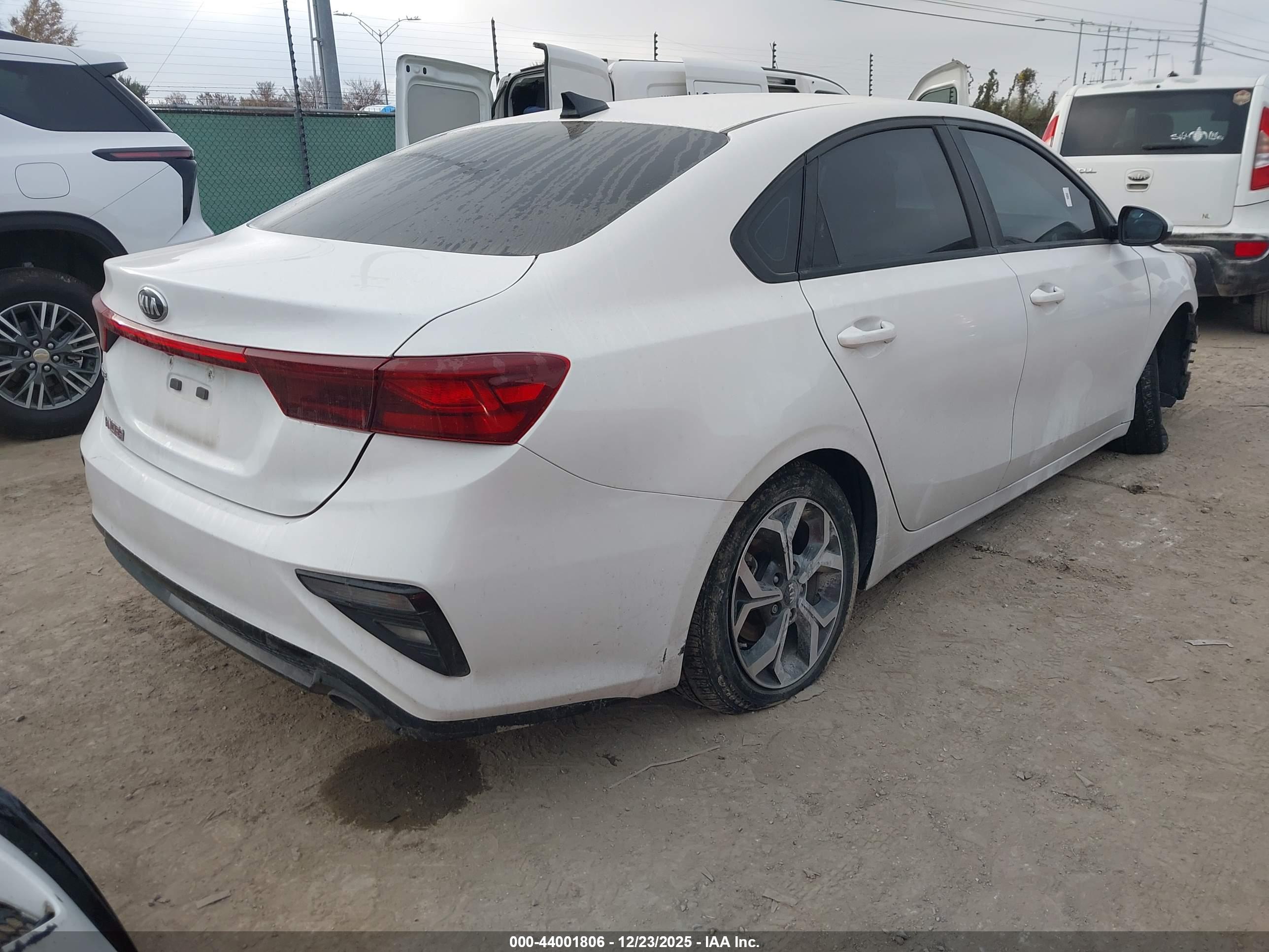 KIA FORTE image 4