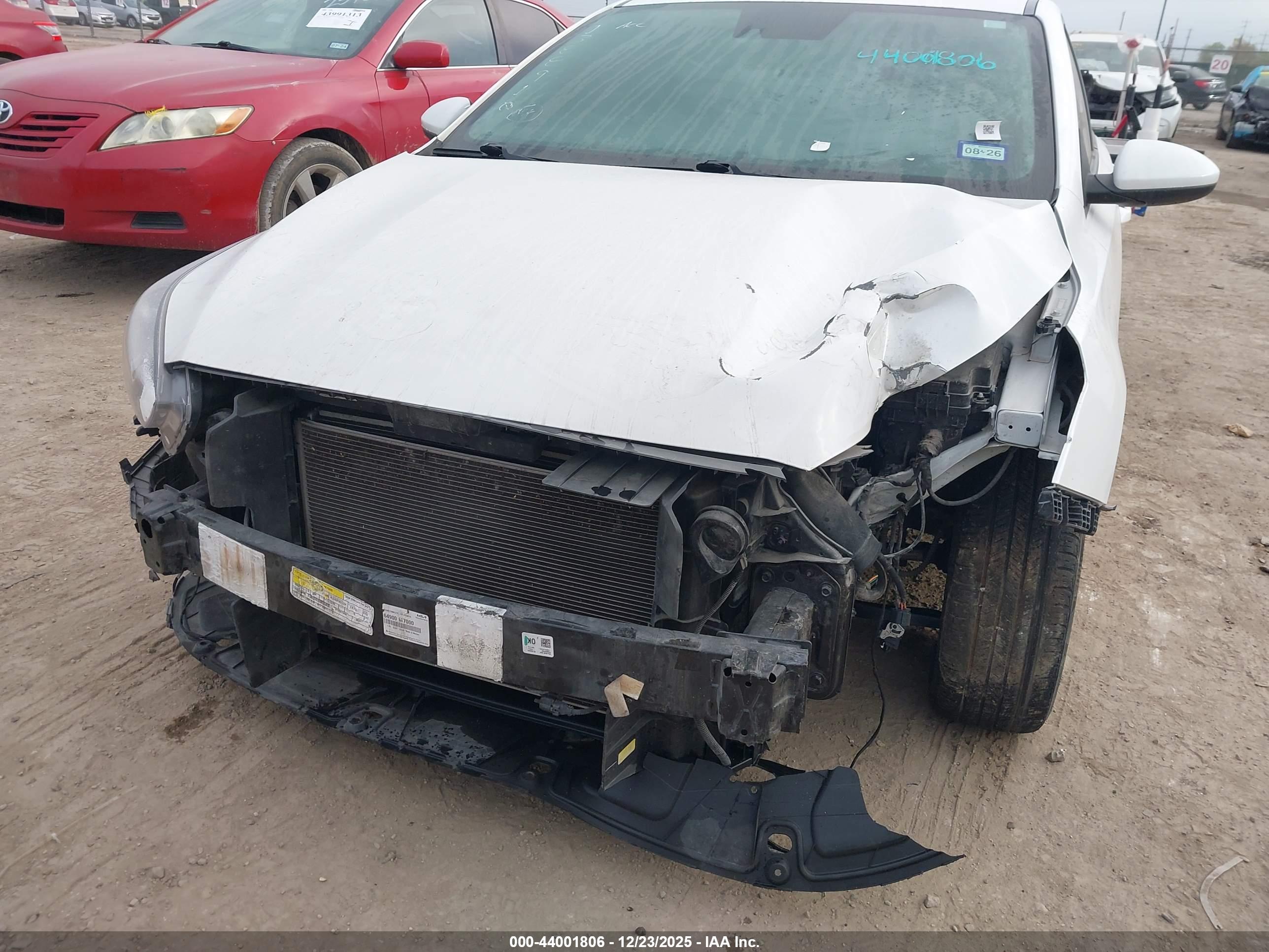KIA FORTE image 6