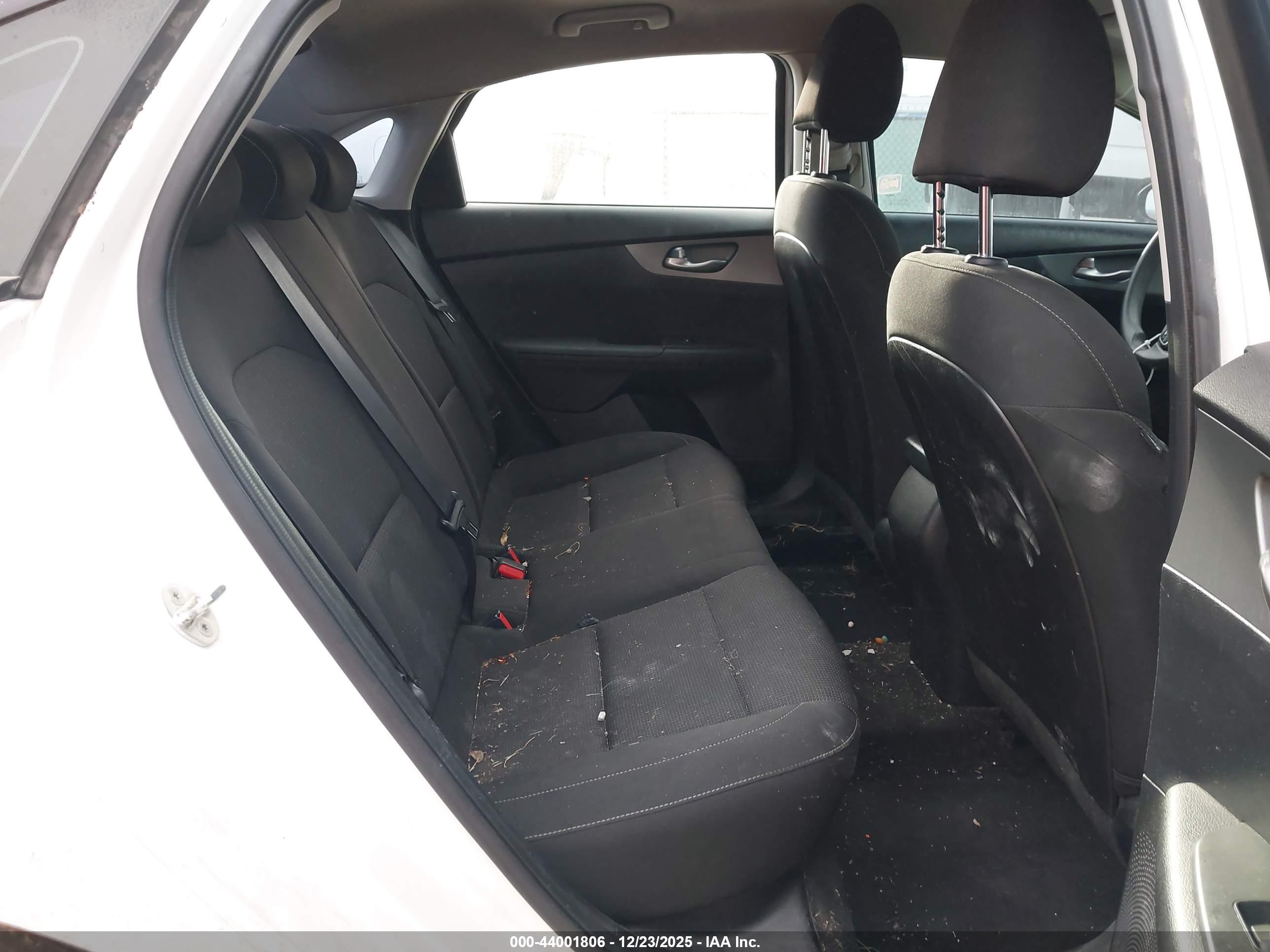 KIA FORTE image 8