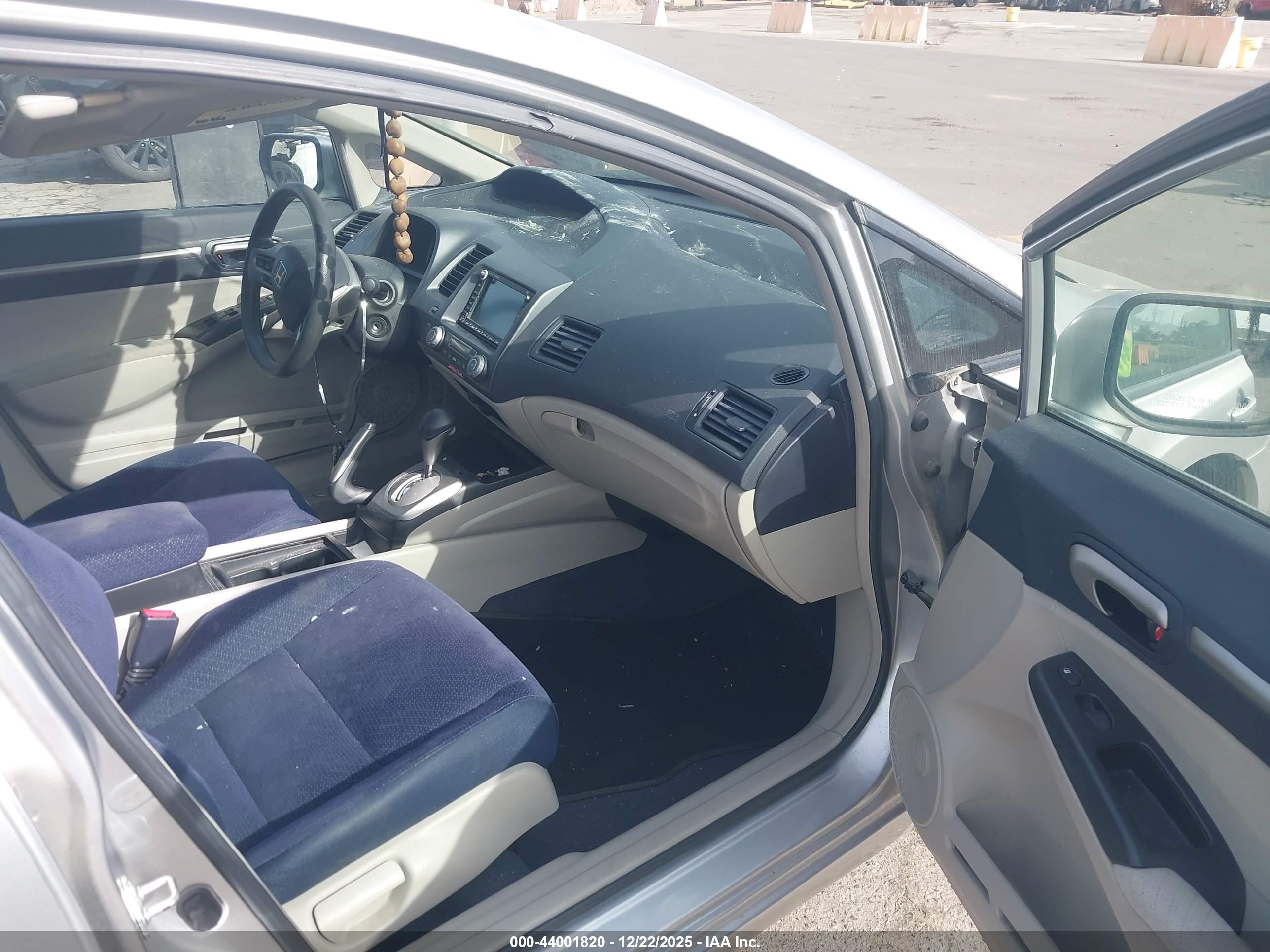 HONDA CIVIC image 5