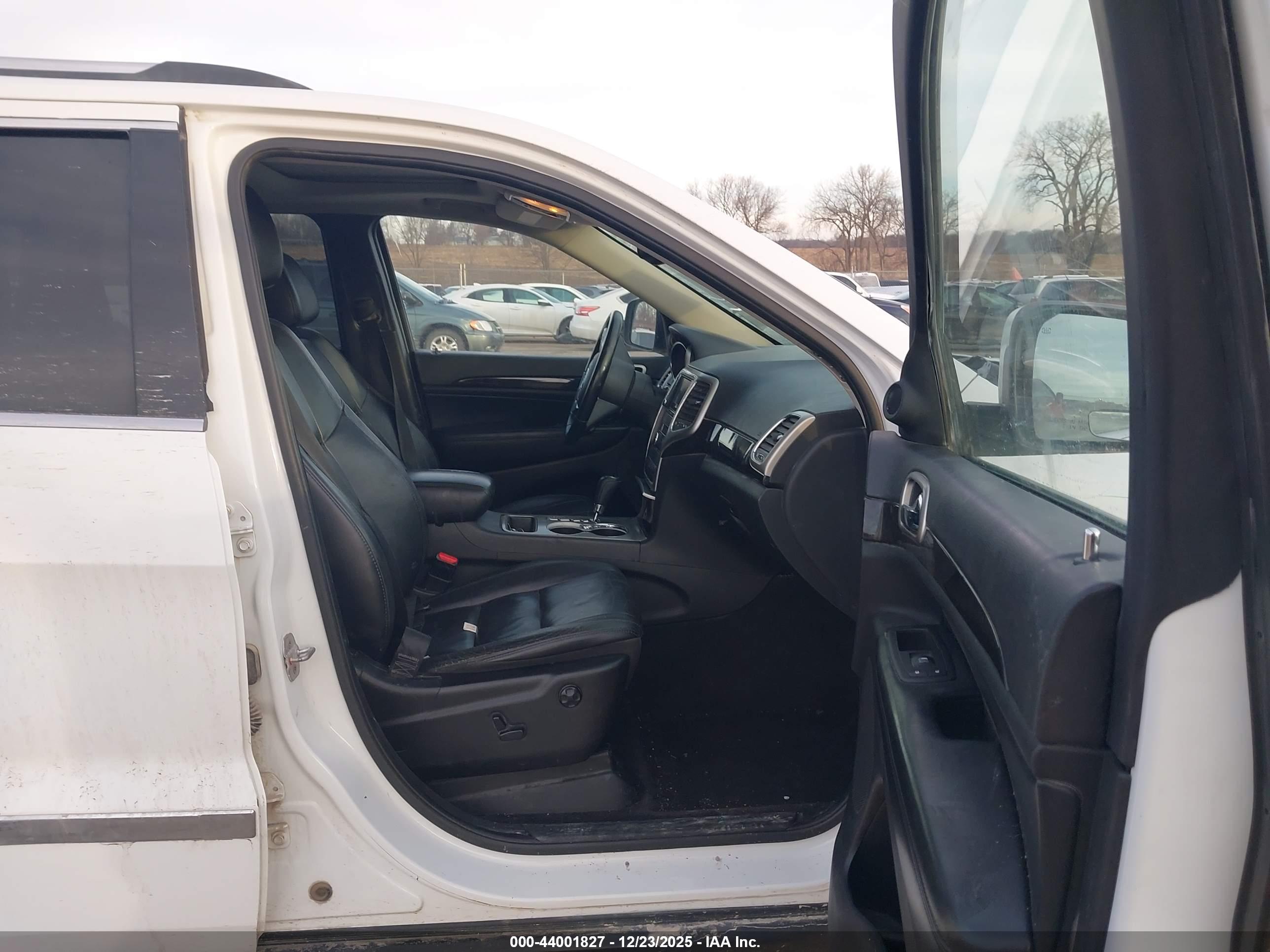 JEEP GRAND image 5