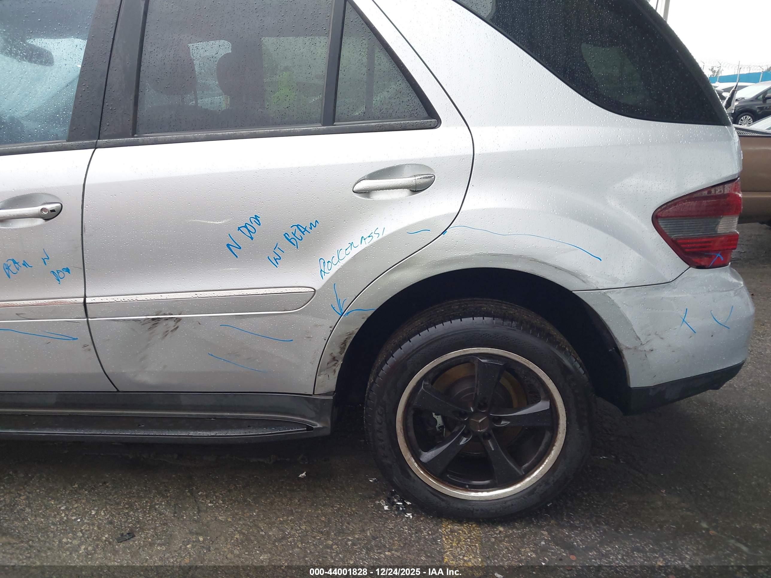 MERCEDES-BENZ ML image 6