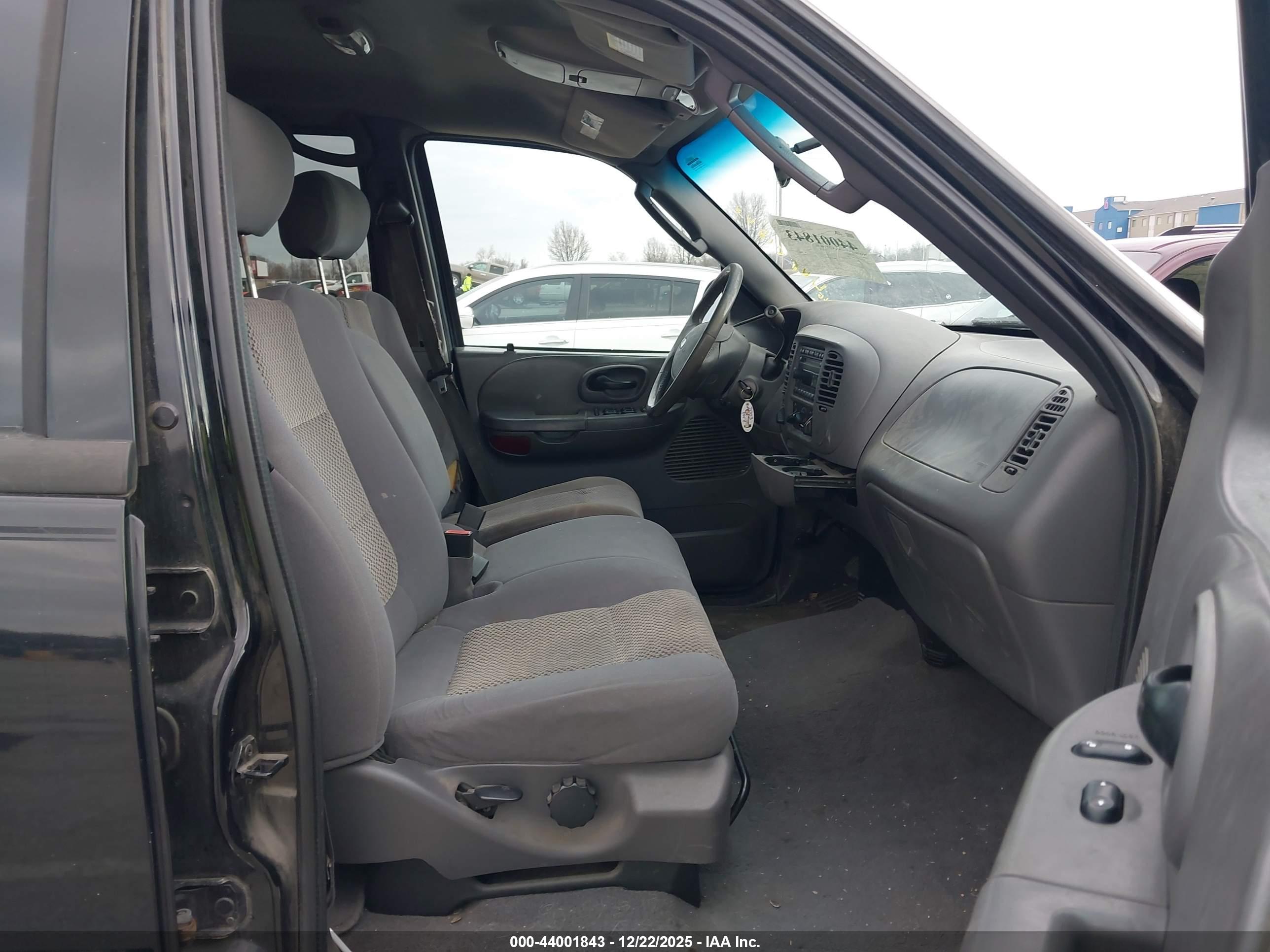 FORD F-150 image 5