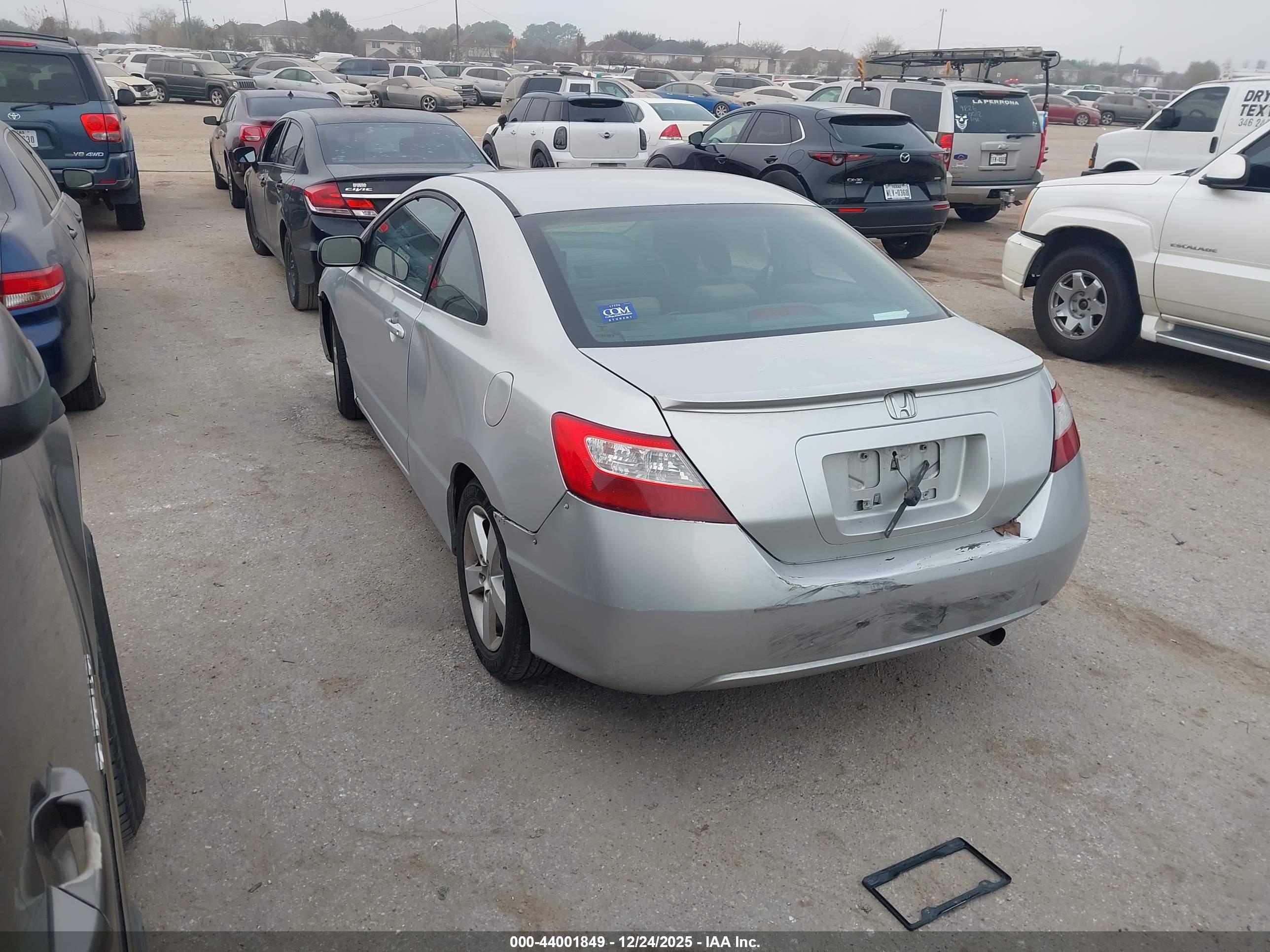 HONDA CIVIC image 3