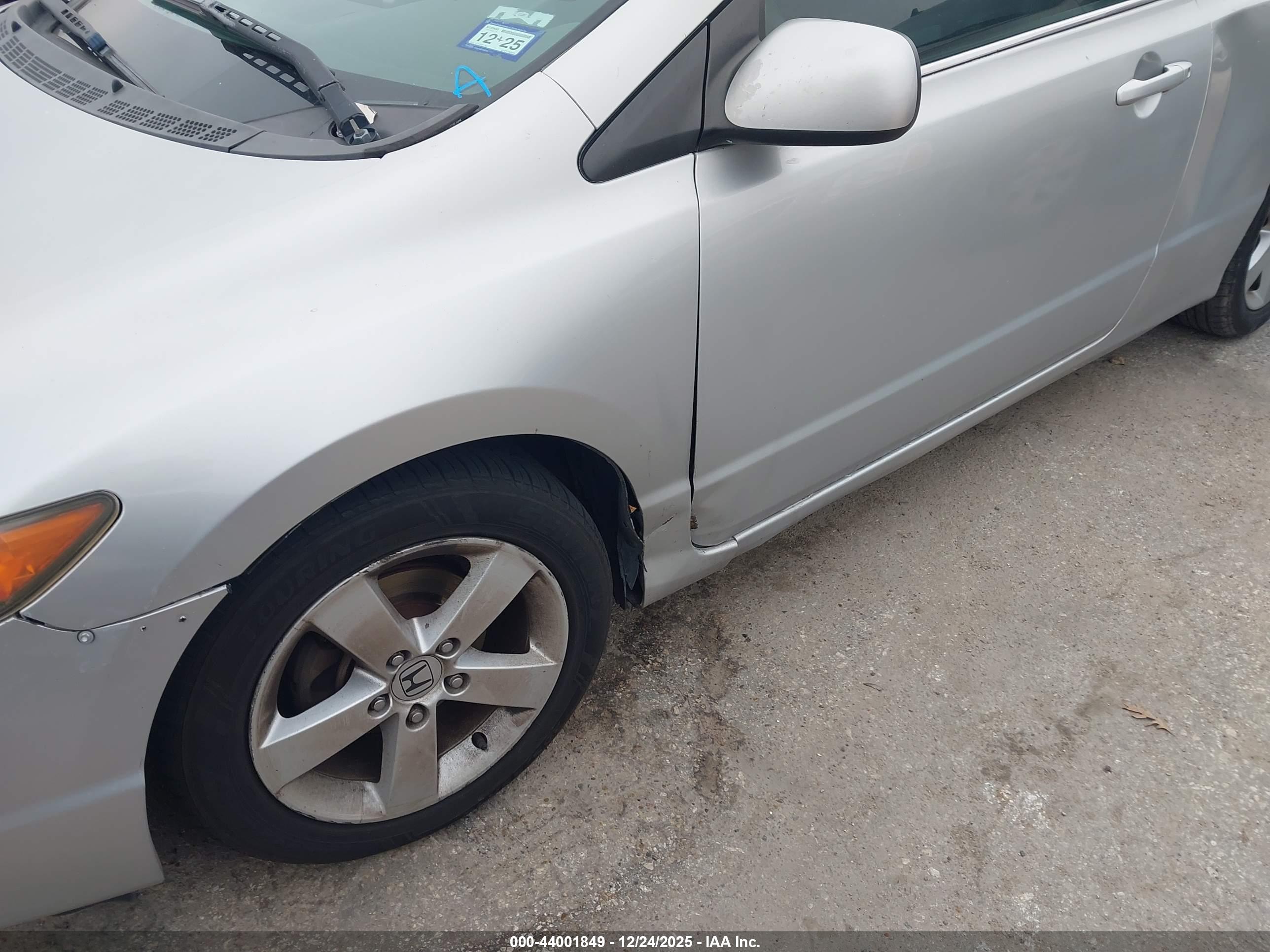 HONDA CIVIC image 6