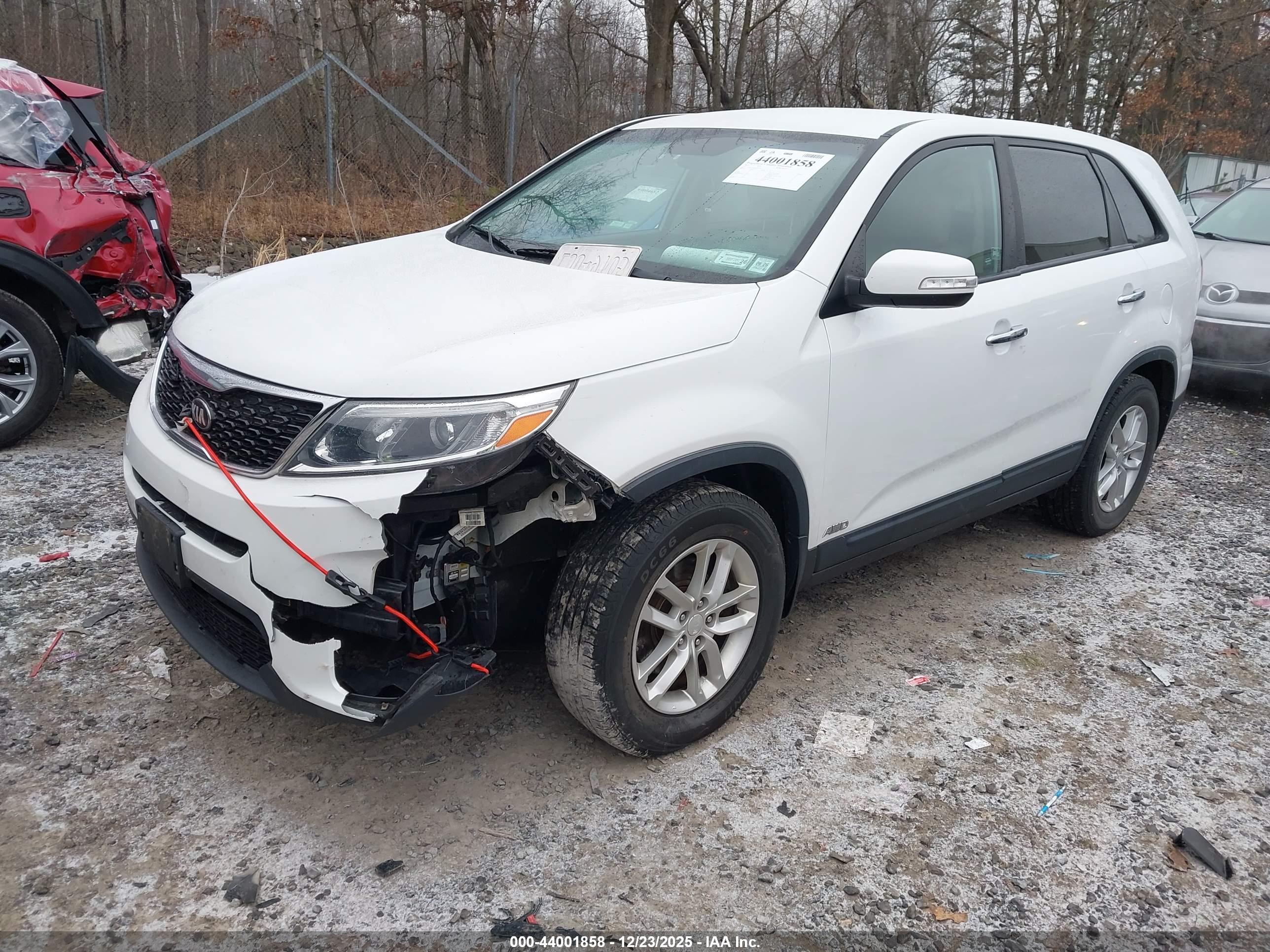 KIA SORENTO image 2