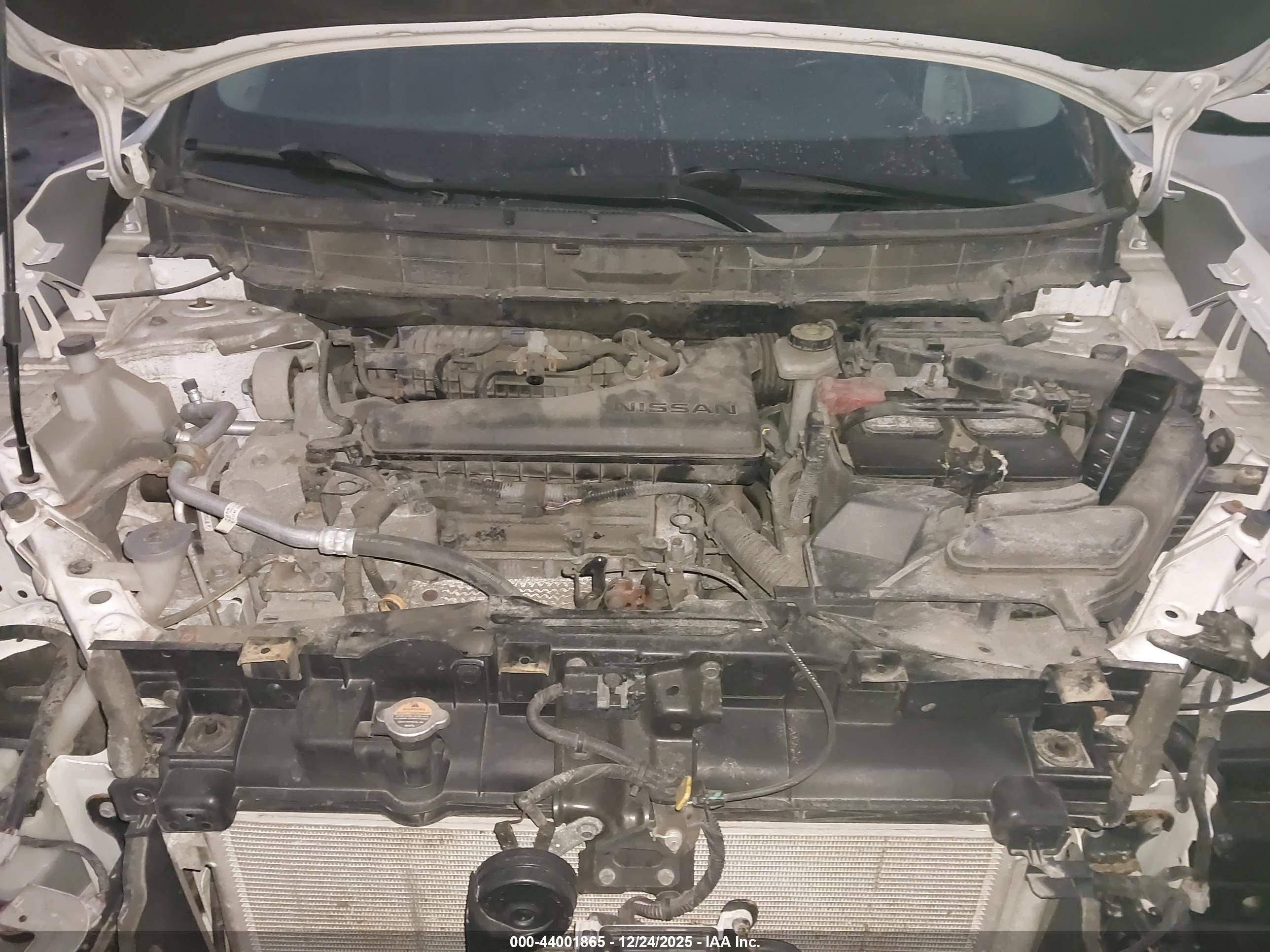 NISSAN ROGUE image 10