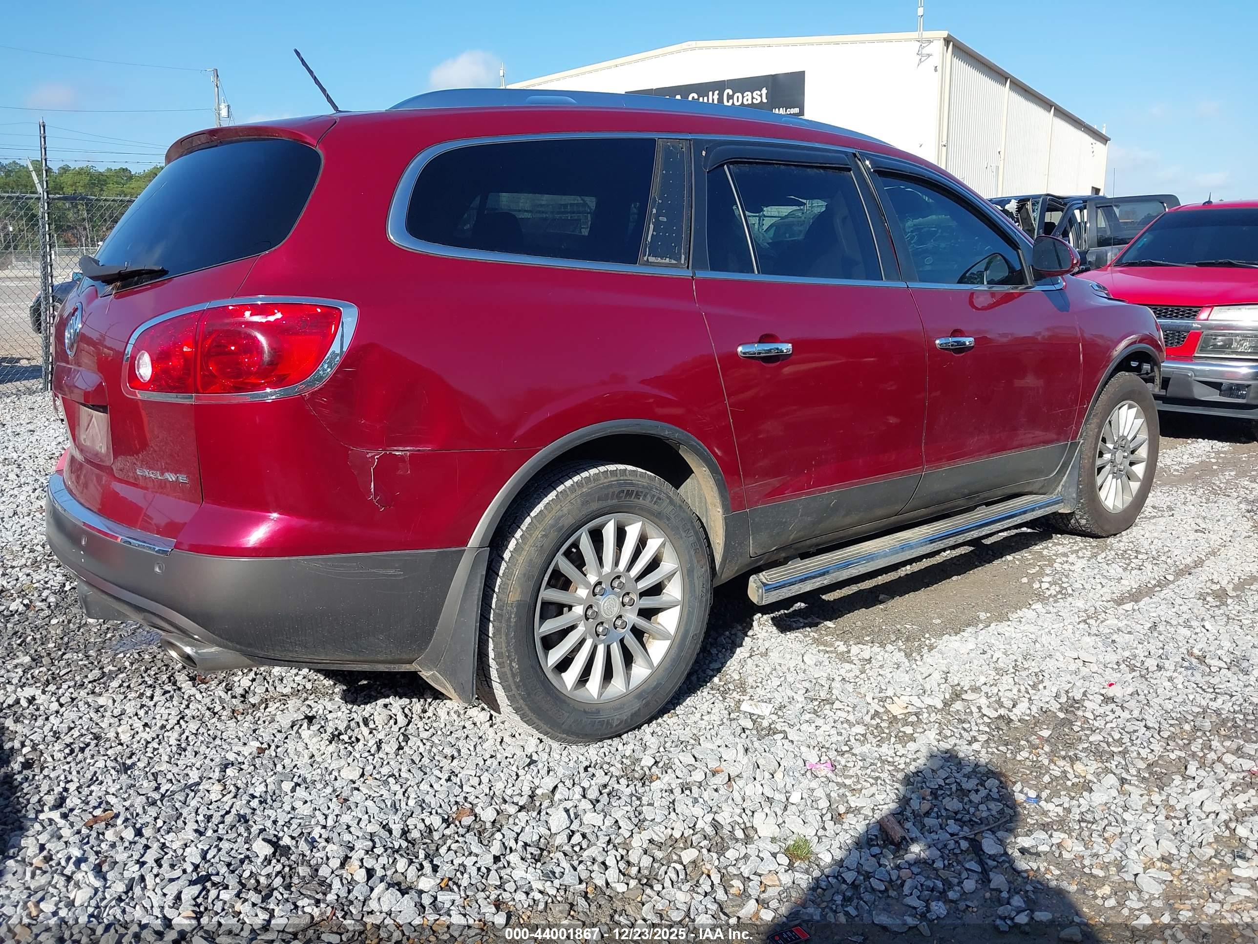 BUICK ENCLAVE image 4