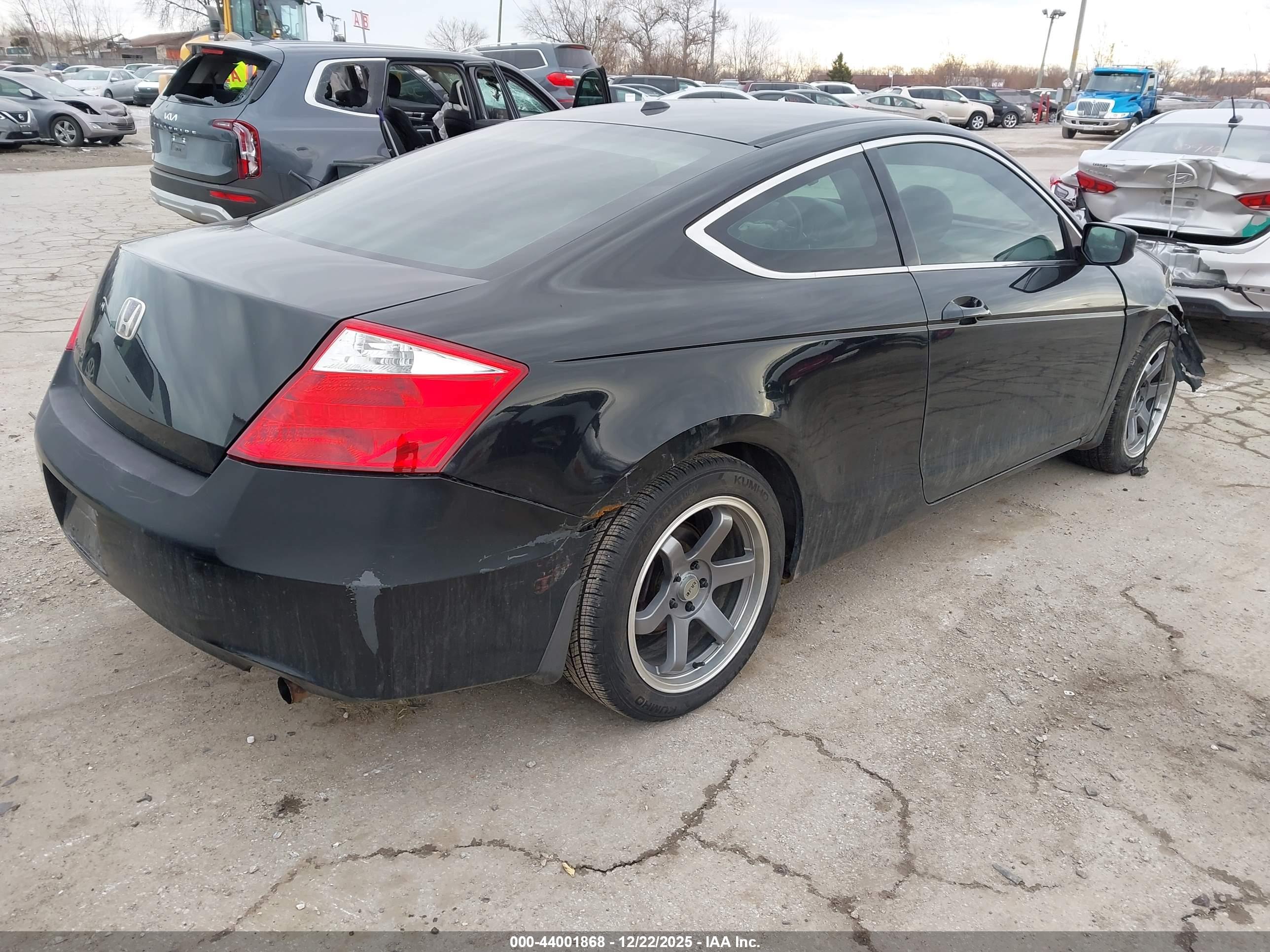 HONDA ACCORD image 4