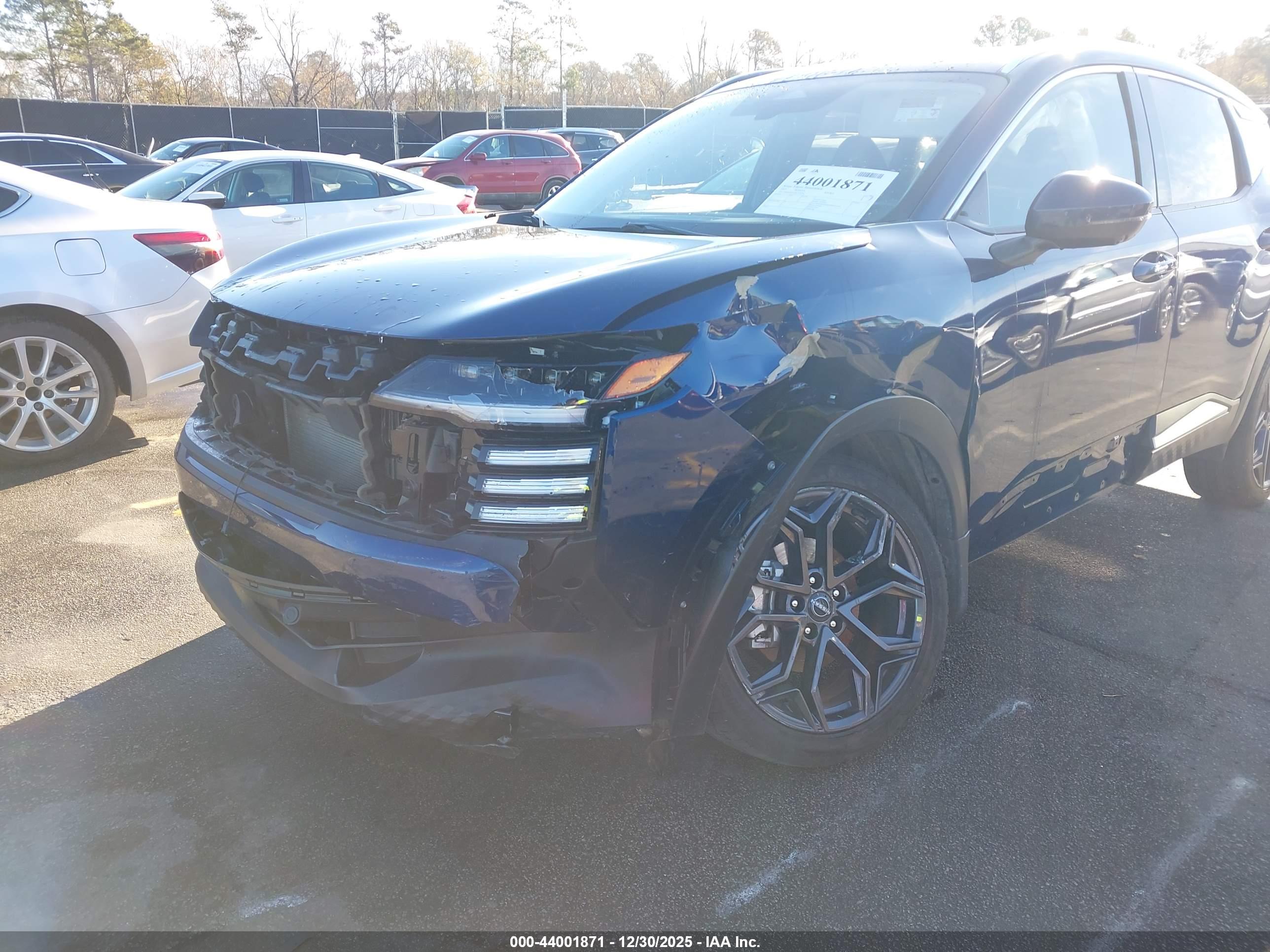 NISSAN KICKS image 6