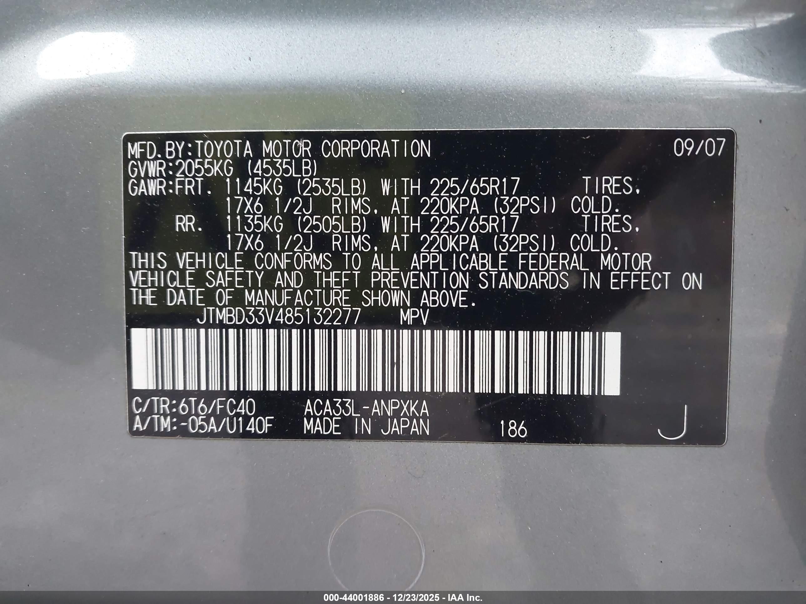 TOYOTA RAV4 image 9