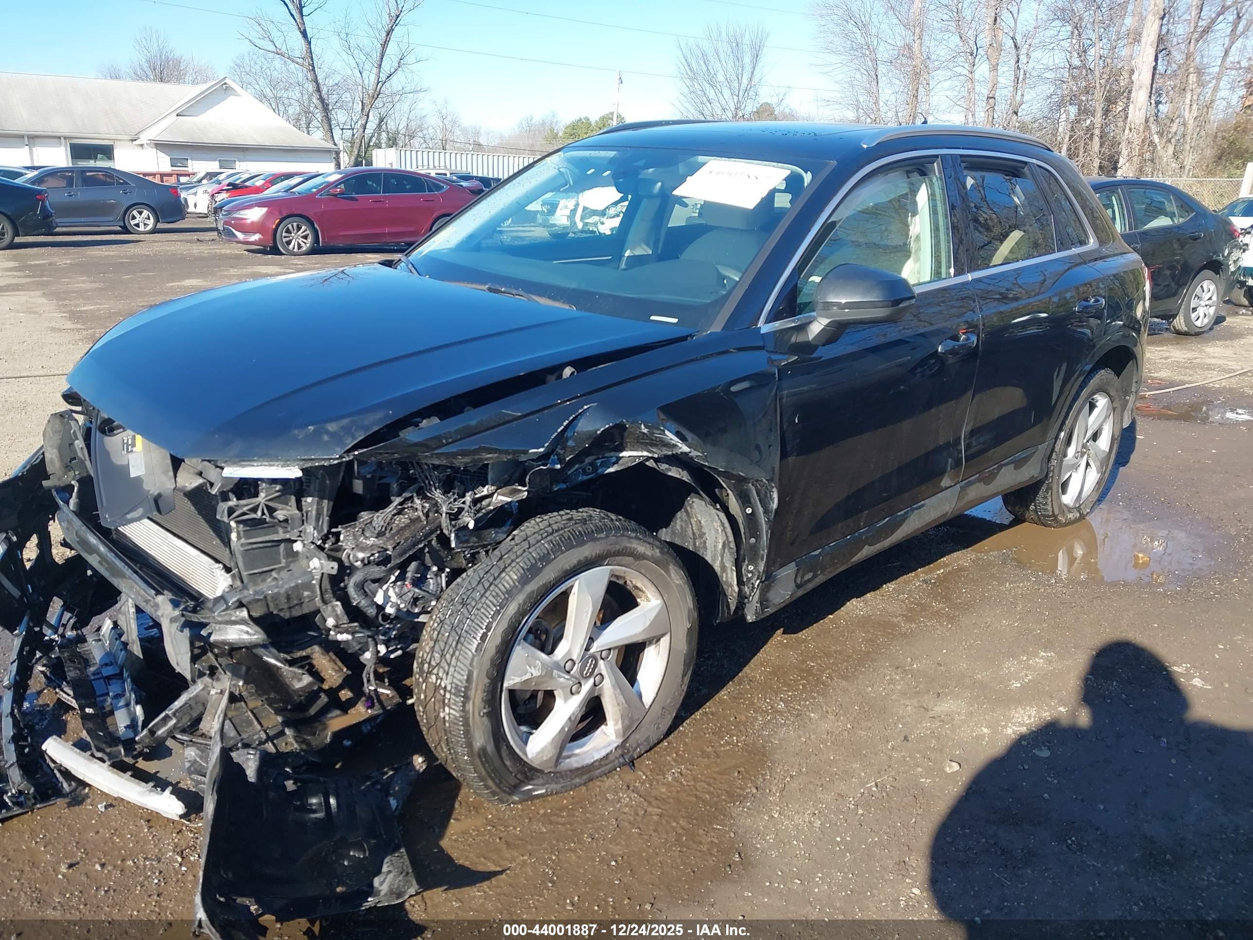 AUDI Q3 image 2