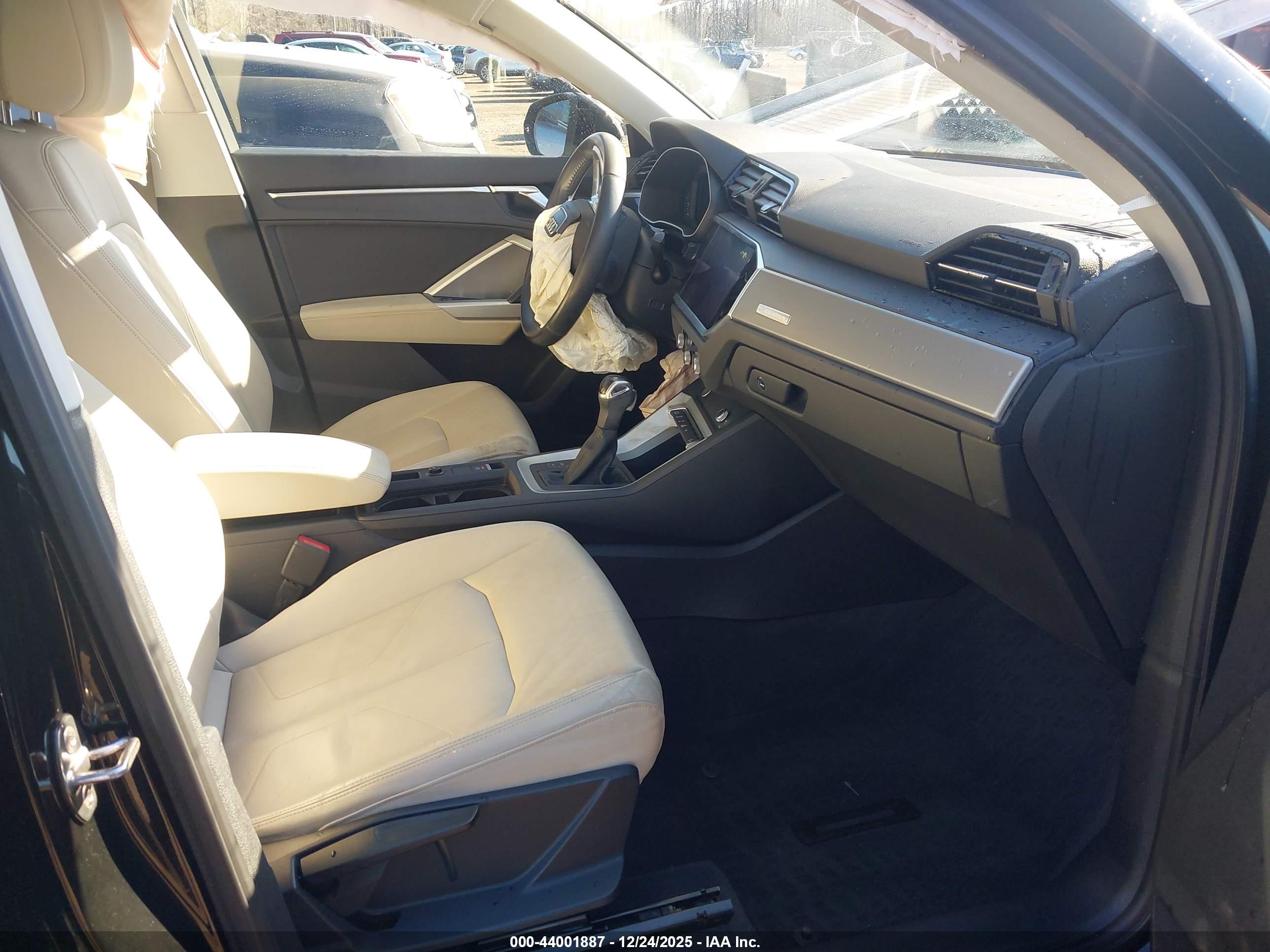 AUDI Q3 image 5