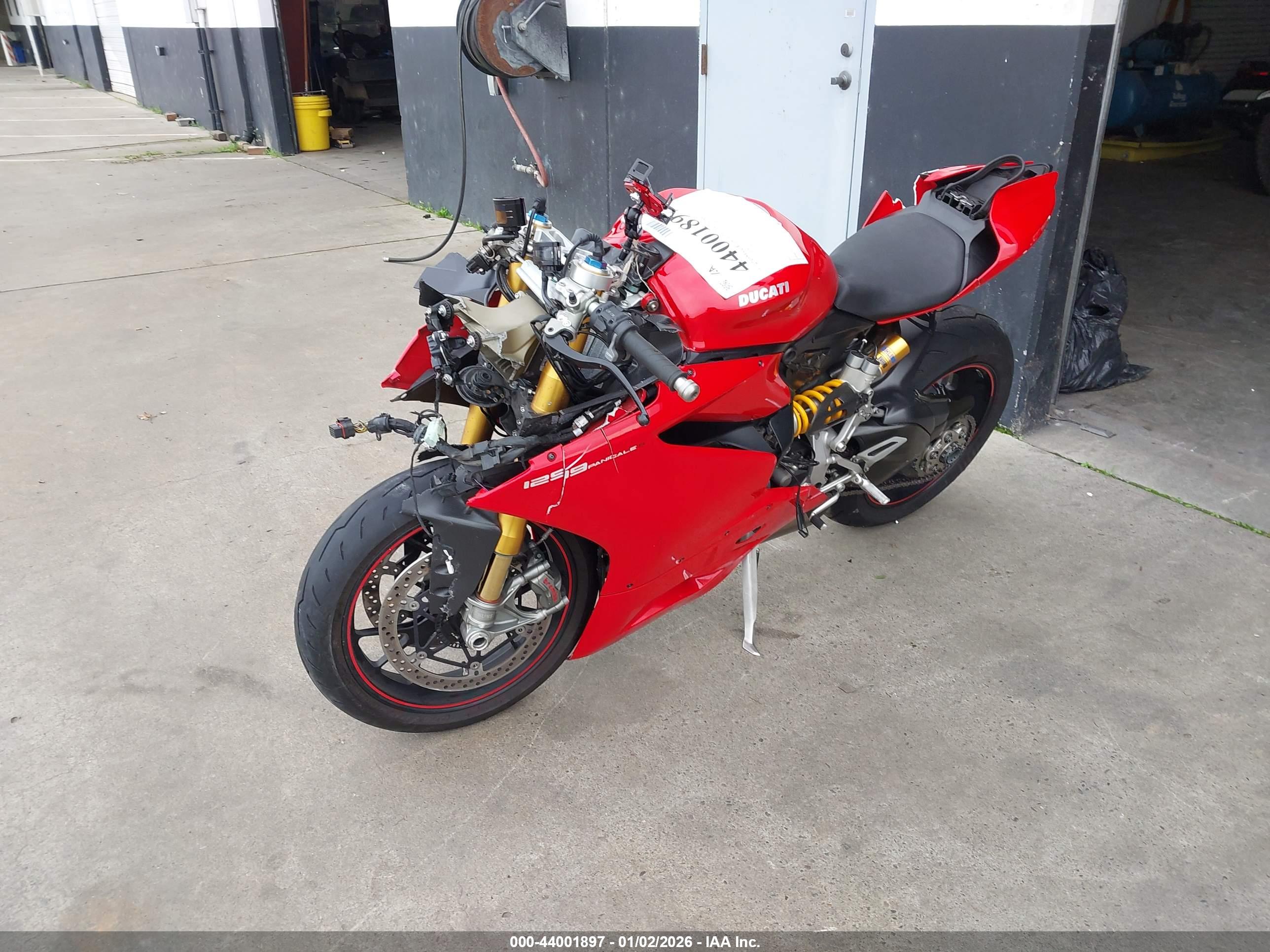 DUCATI SUPERBIKE image 2