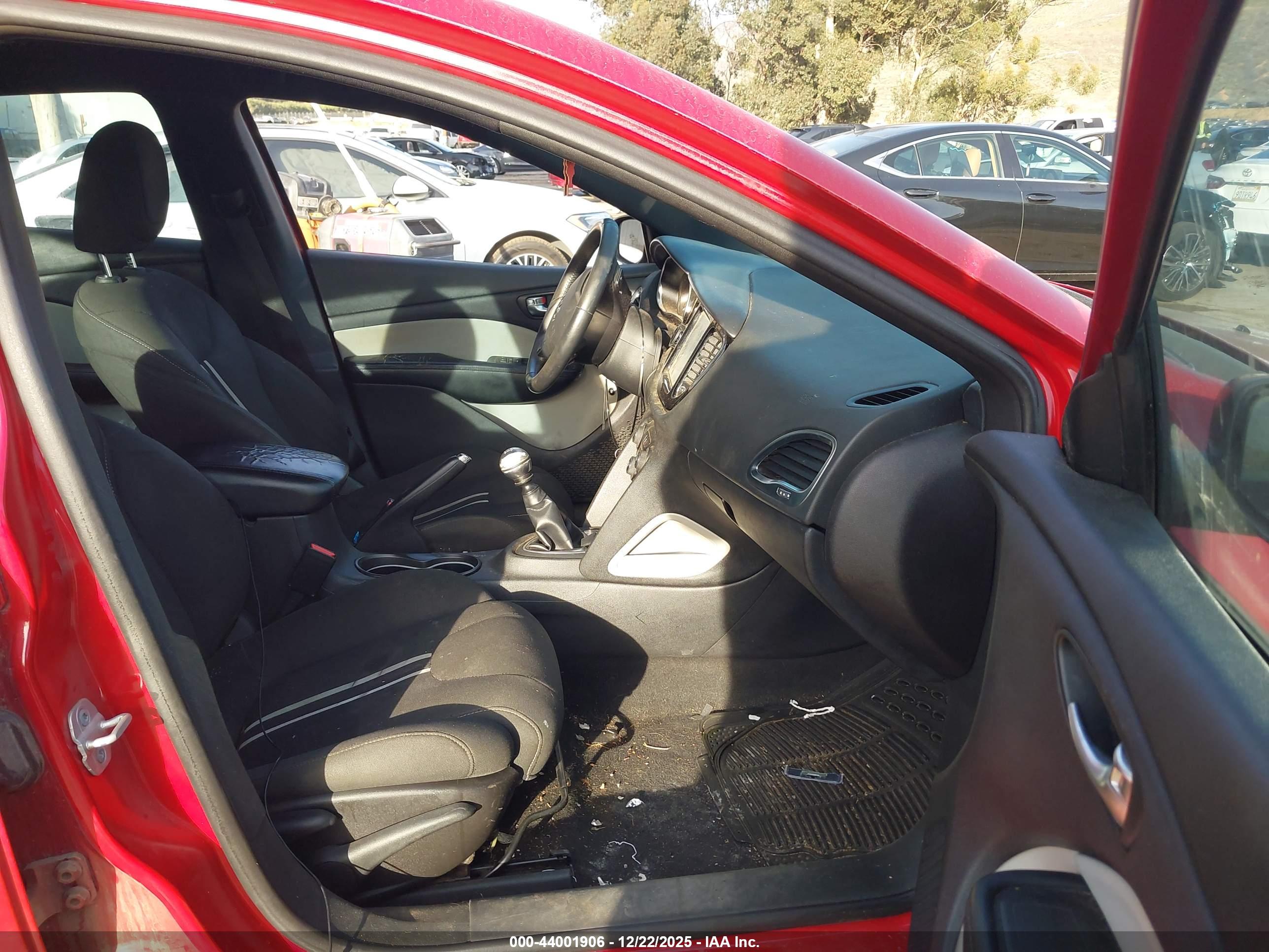 DODGE DART image 5