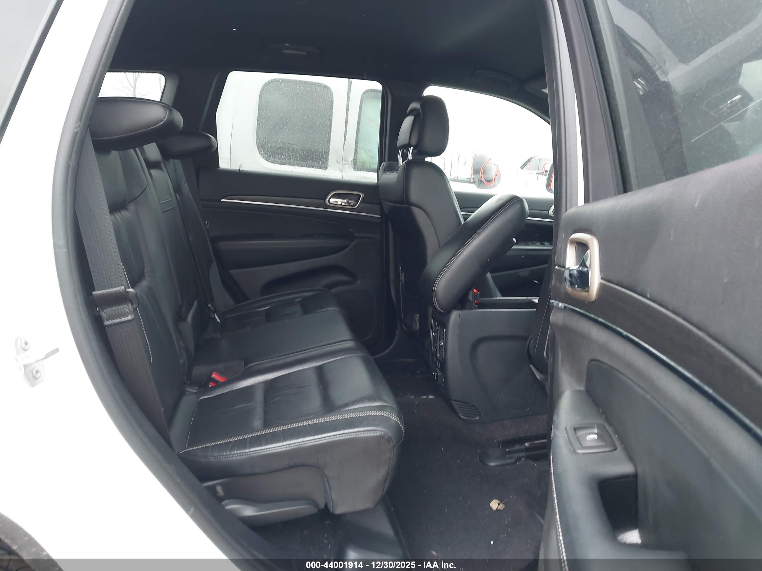 JEEP GRAND image 8