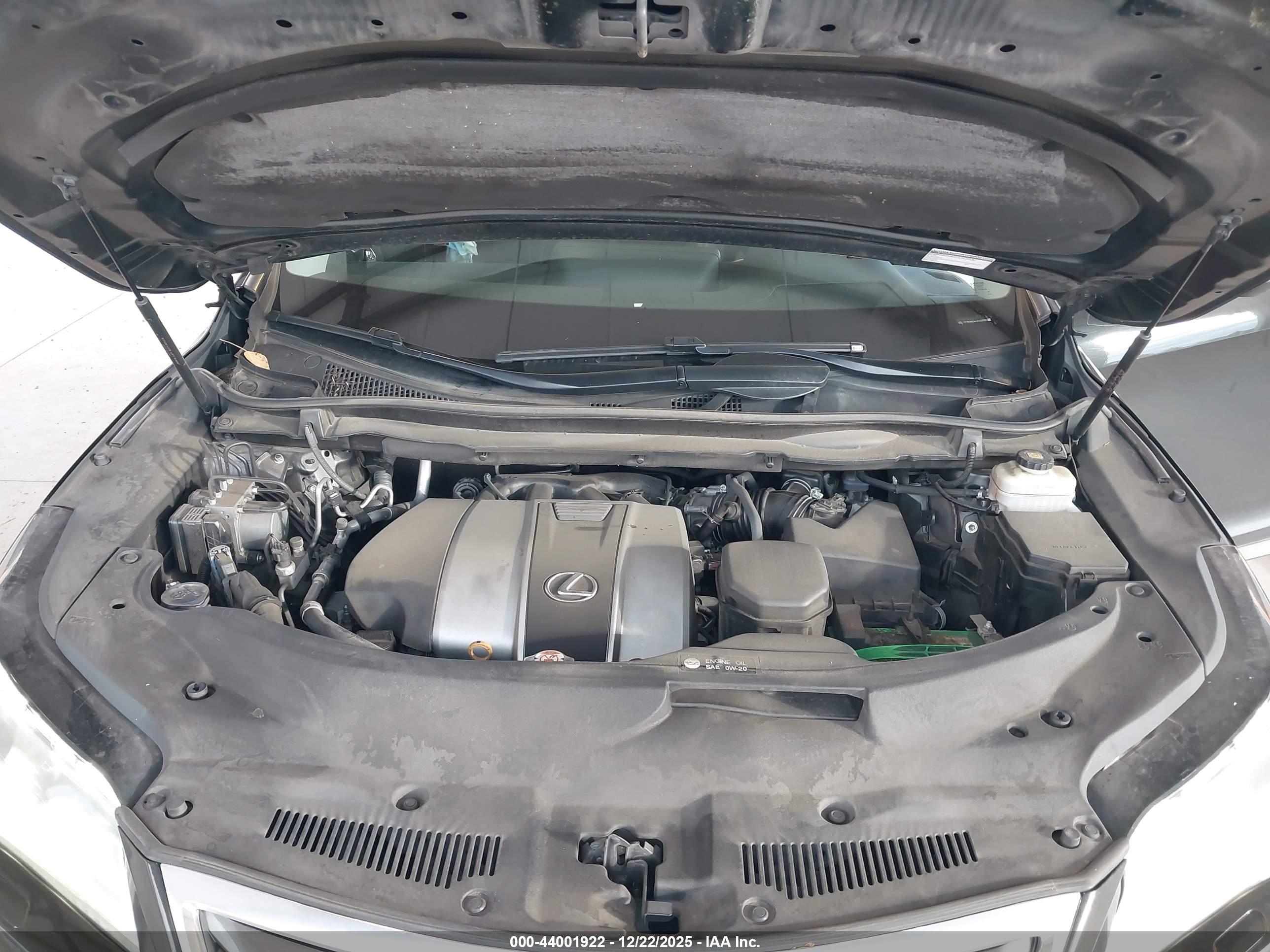 LEXUS RX image 10