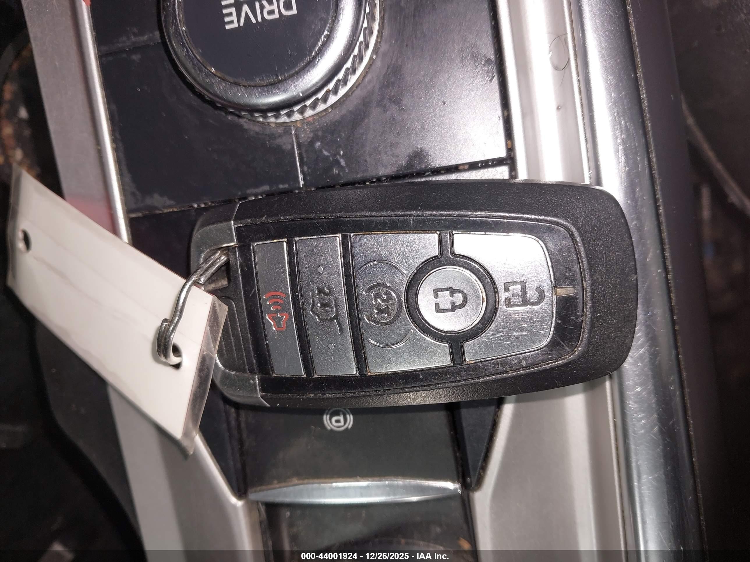 FORD EXPLORER image 11