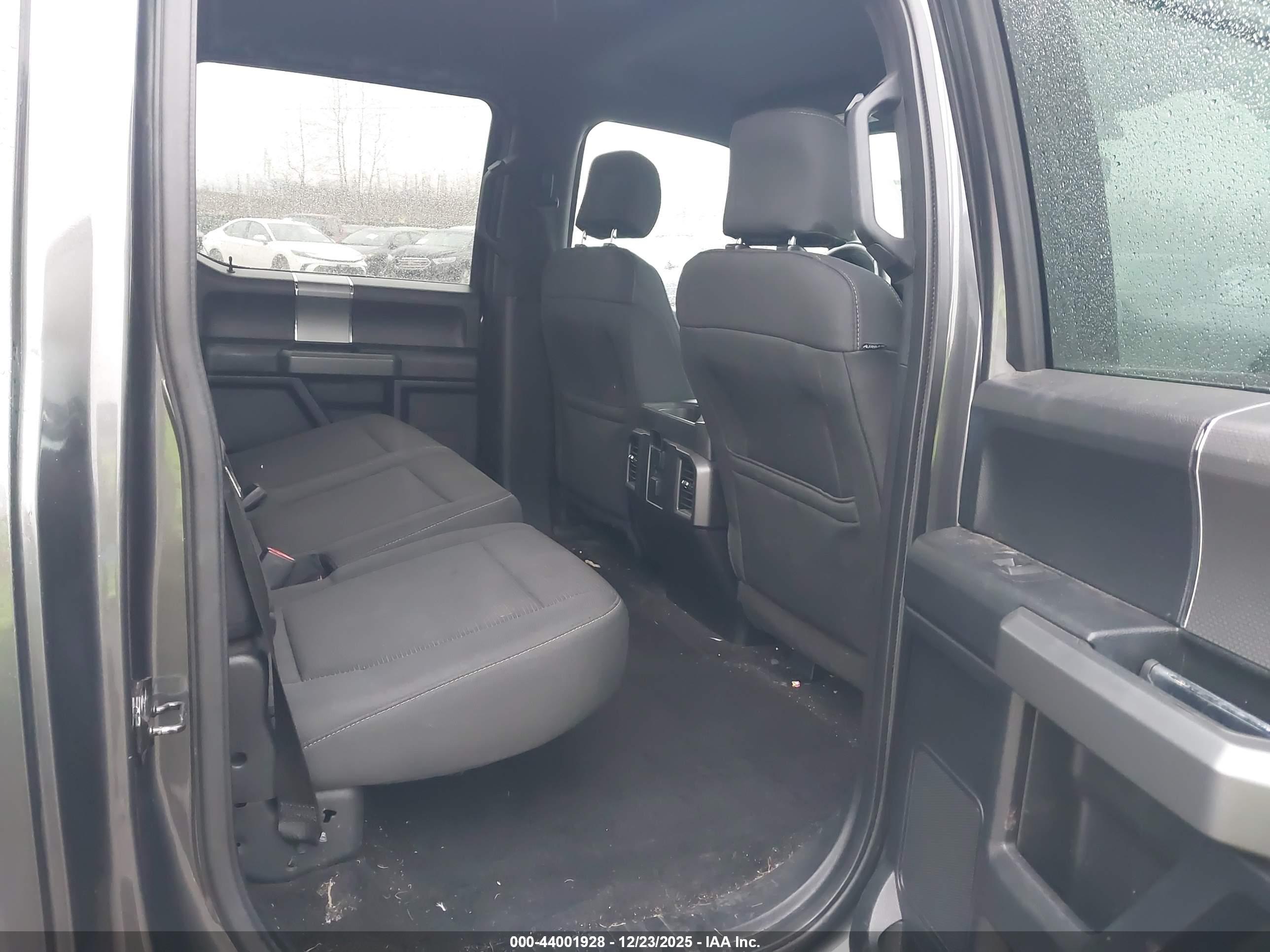FORD F-150 image 8